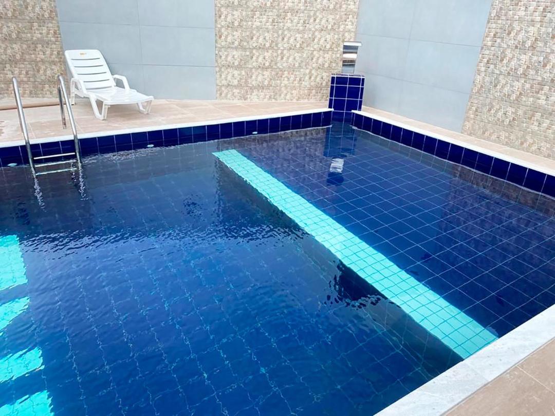 Casa com piscina e Wi Fi em Mongagua SP
