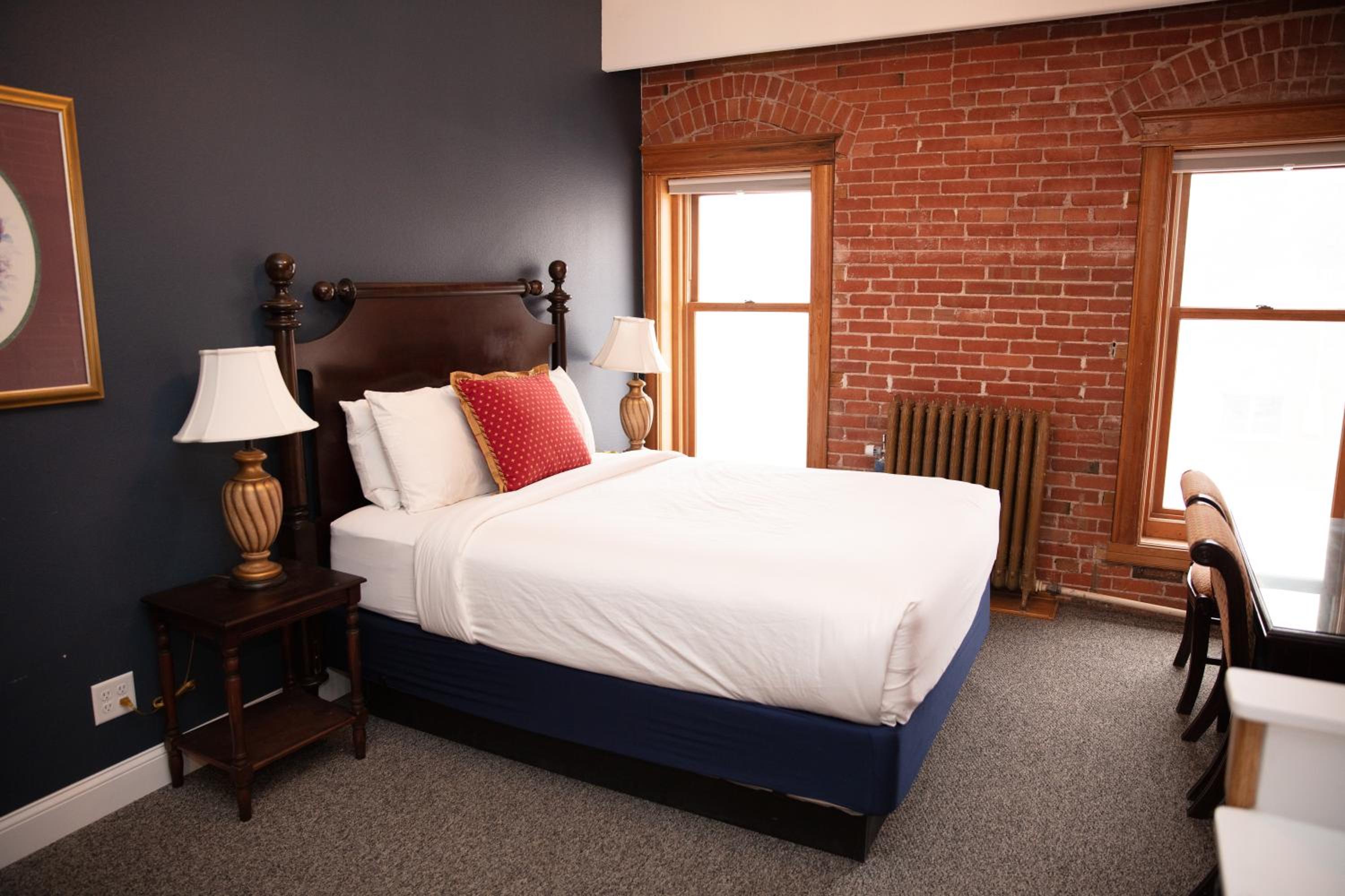 The Victor Hotel