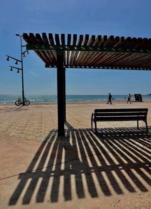 Pineda Sunset Beach Seaviews