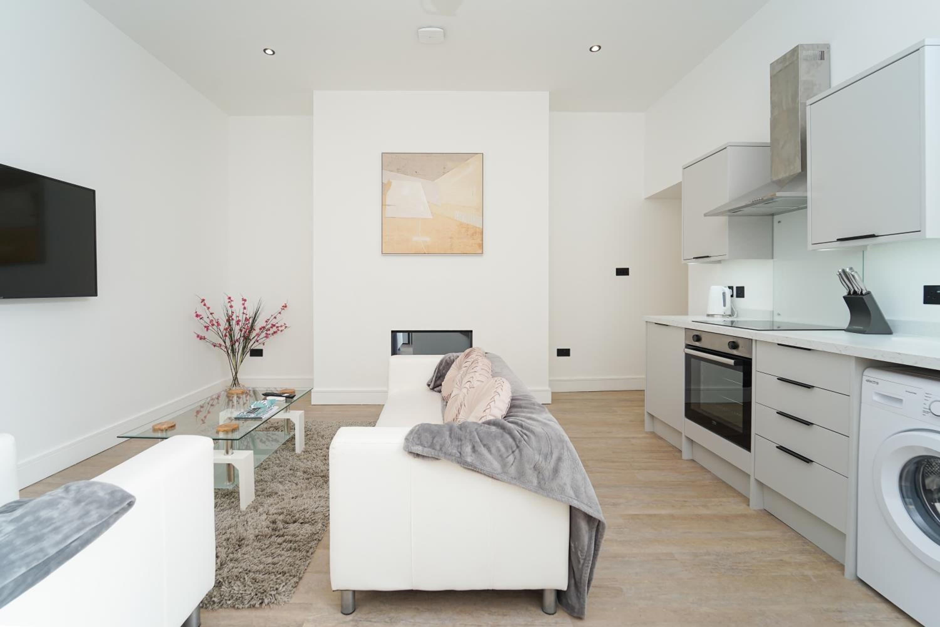 Weston-super-Mare Vacations - Beach Condos - Property Image 9