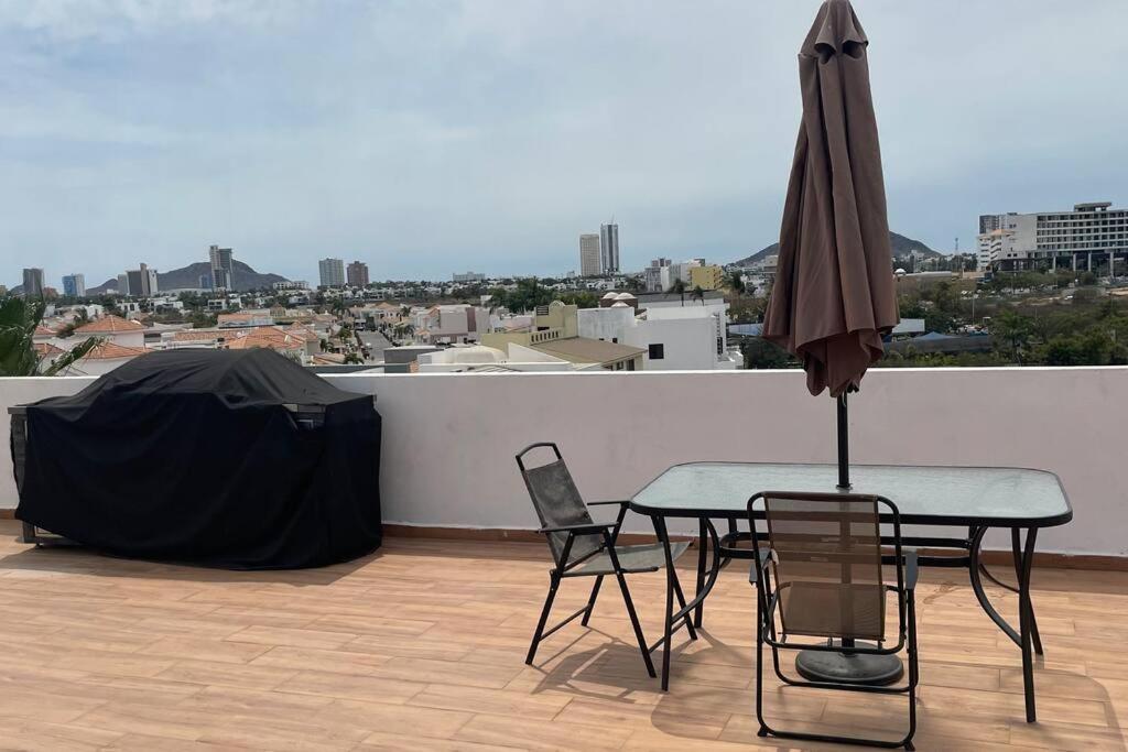 Hotel Departamento en El Encanto La Marina - Image 1