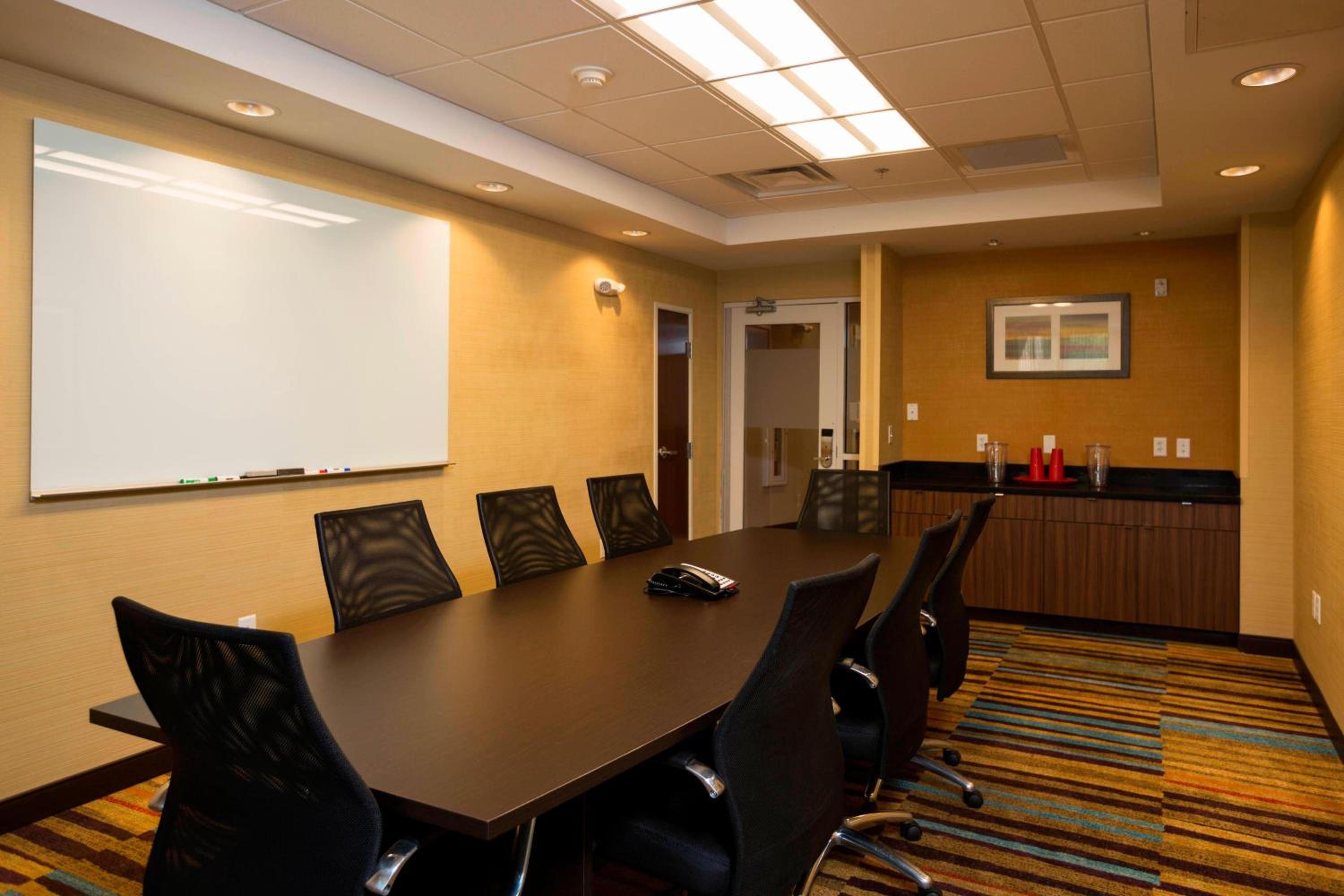 Durango Vacations - Fairfield Inn  Suites by Marriott Durango - Property Image 2