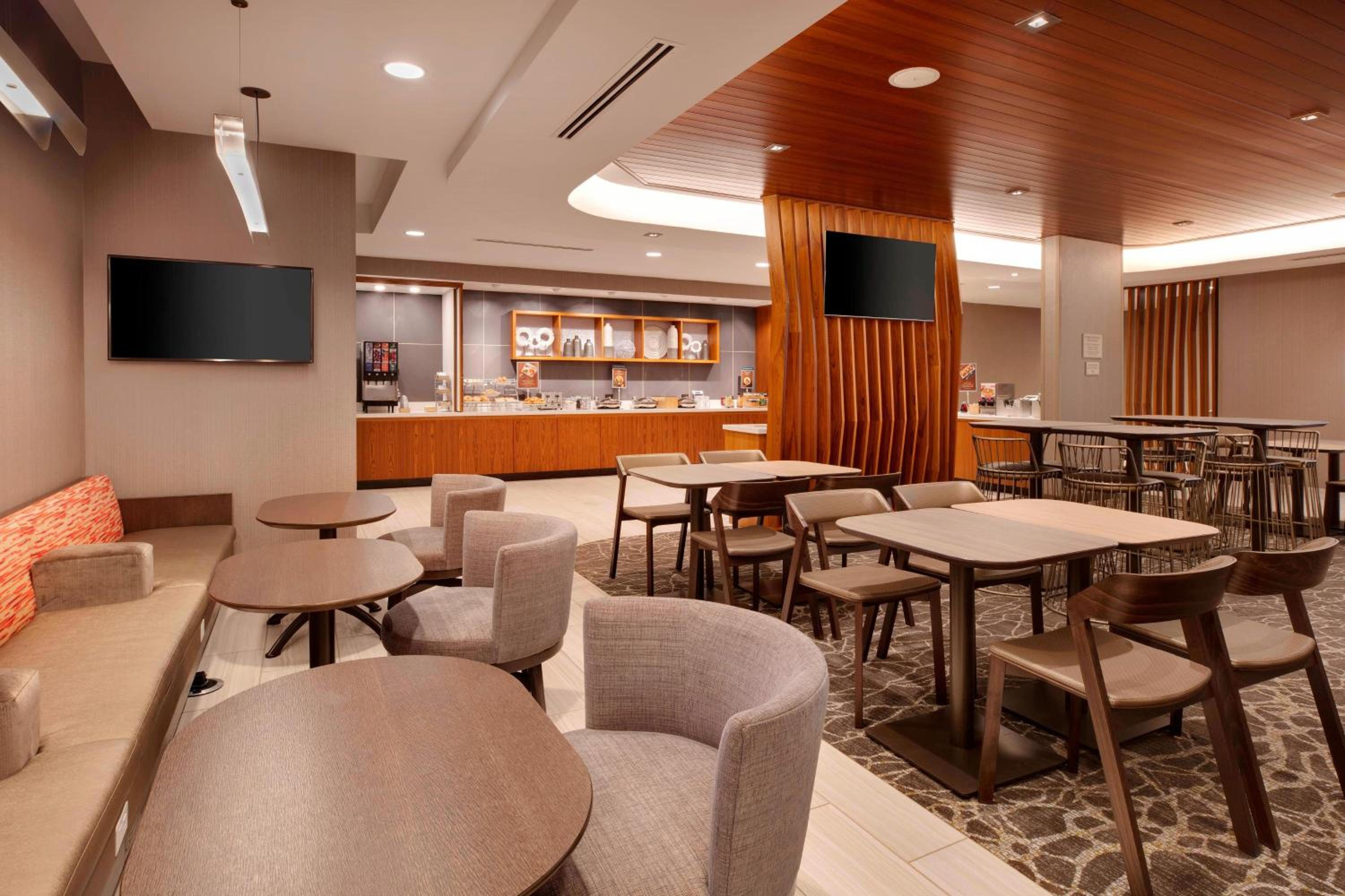 SpringHill Suites by Marriott Hampton Portsmouth - Property Image 7
