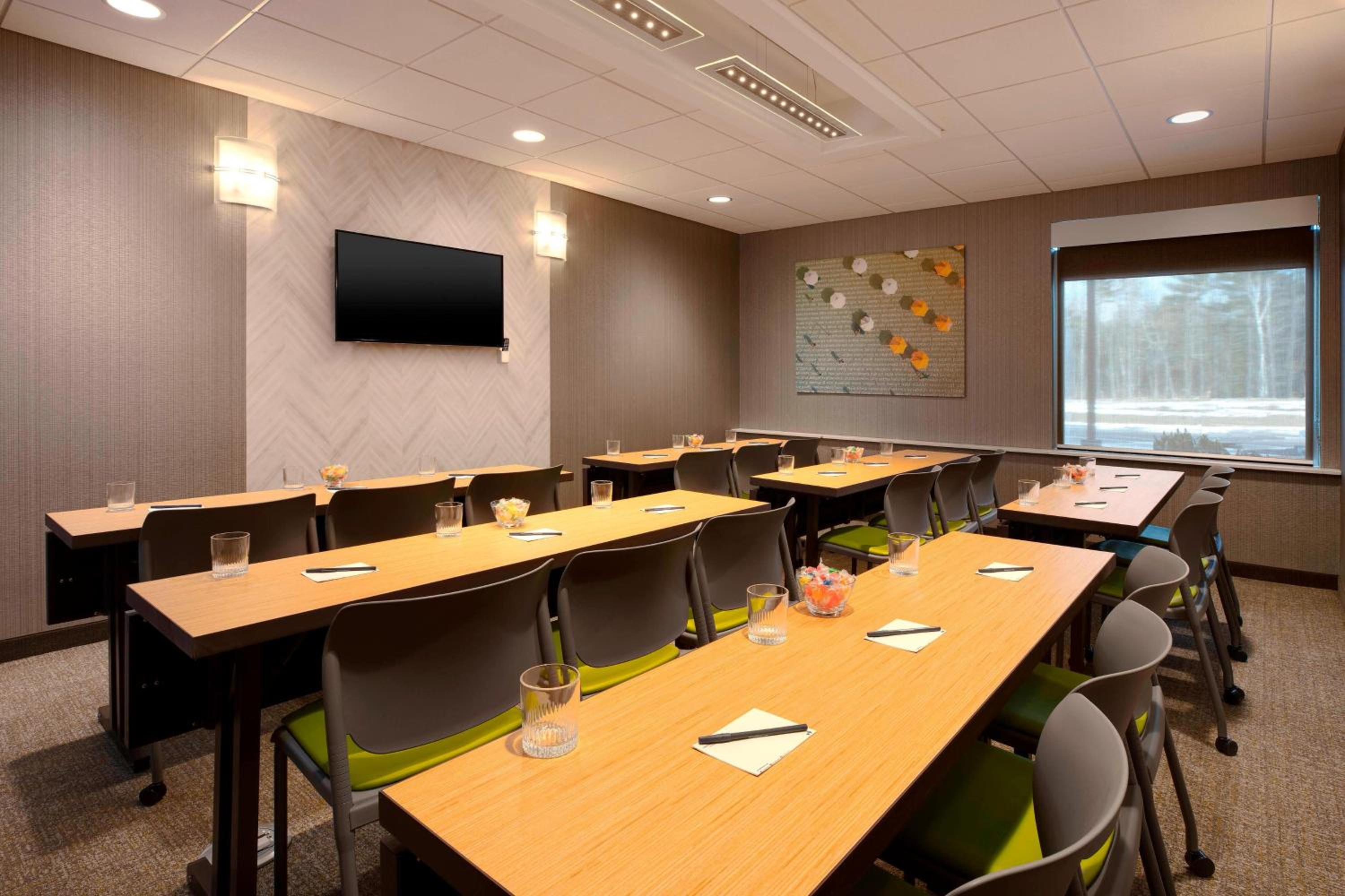 SpringHill Suites by Marriott Hampton Portsmouth - Property Image 2
