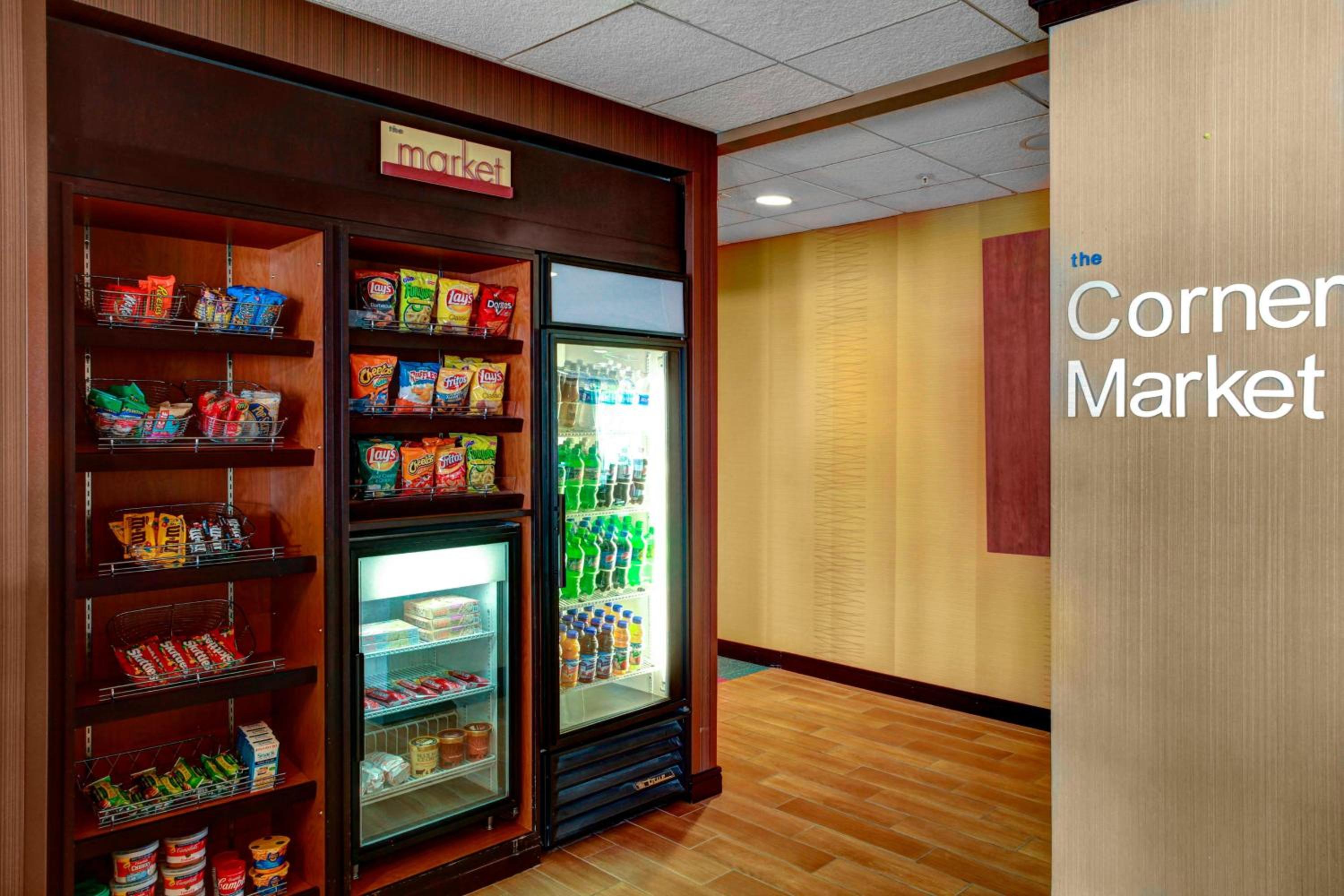 Oxford Vacations - Fairfield Inn Suites by Marriott Anniston Oxford - Property Image 12