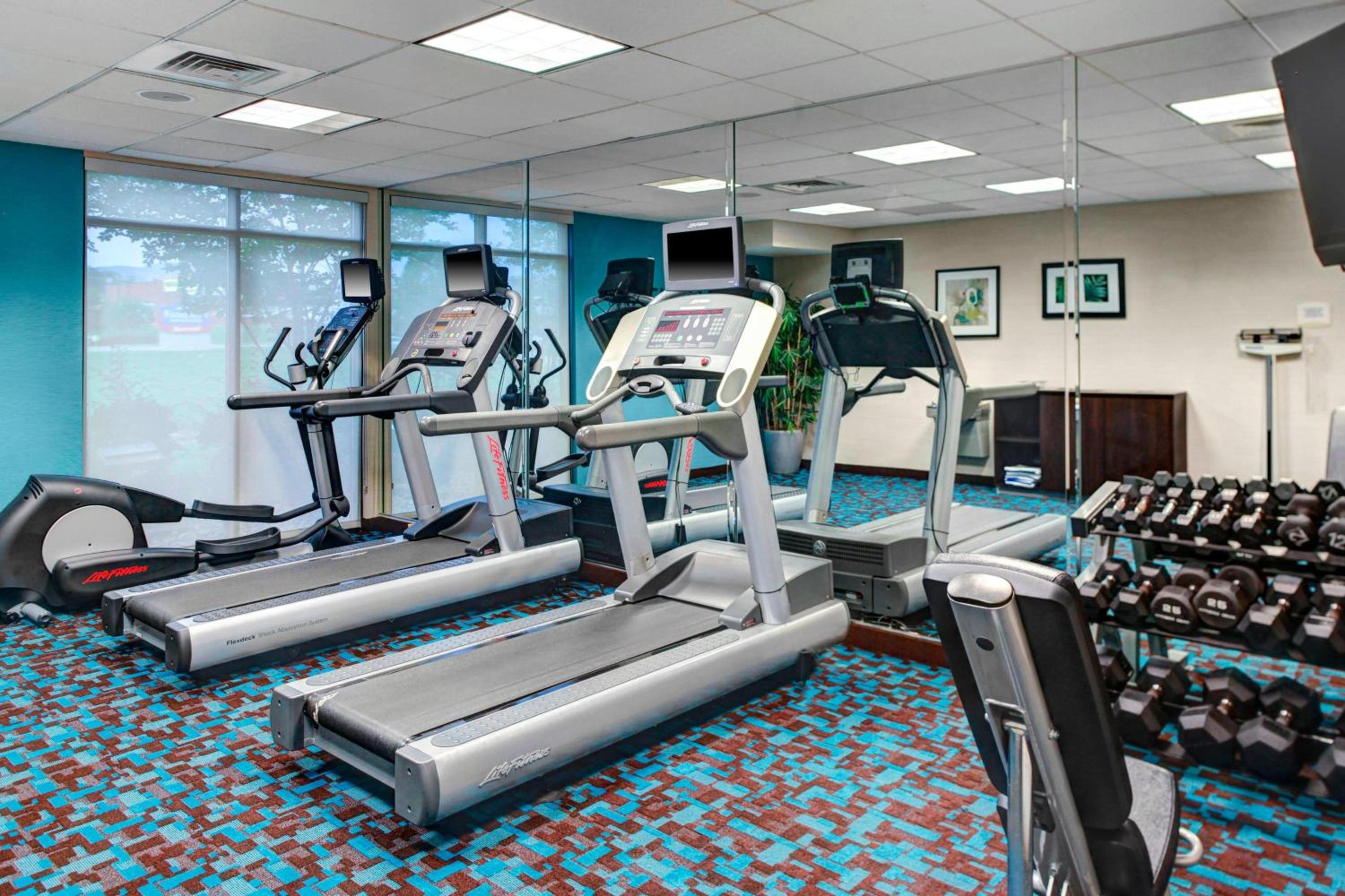 Oxford Vacations - Fairfield Inn Suites by Marriott Anniston Oxford - Property Image 8
