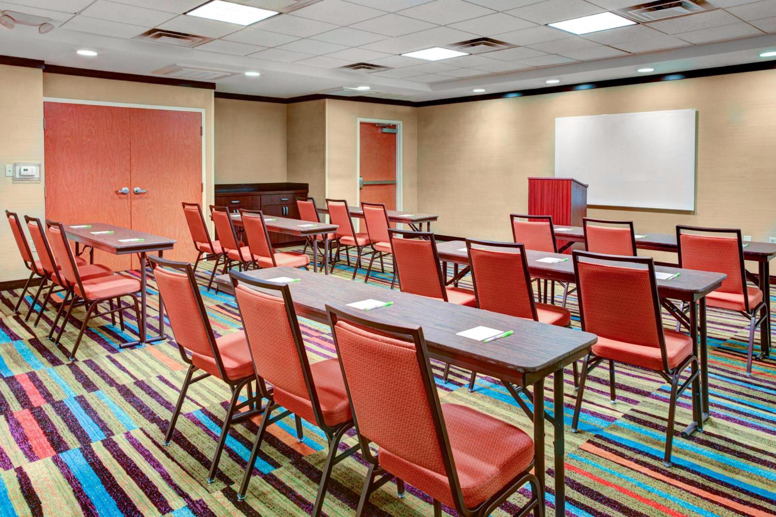 Oxford Vacations - Fairfield Inn Suites by Marriott Anniston Oxford - Property Image 7