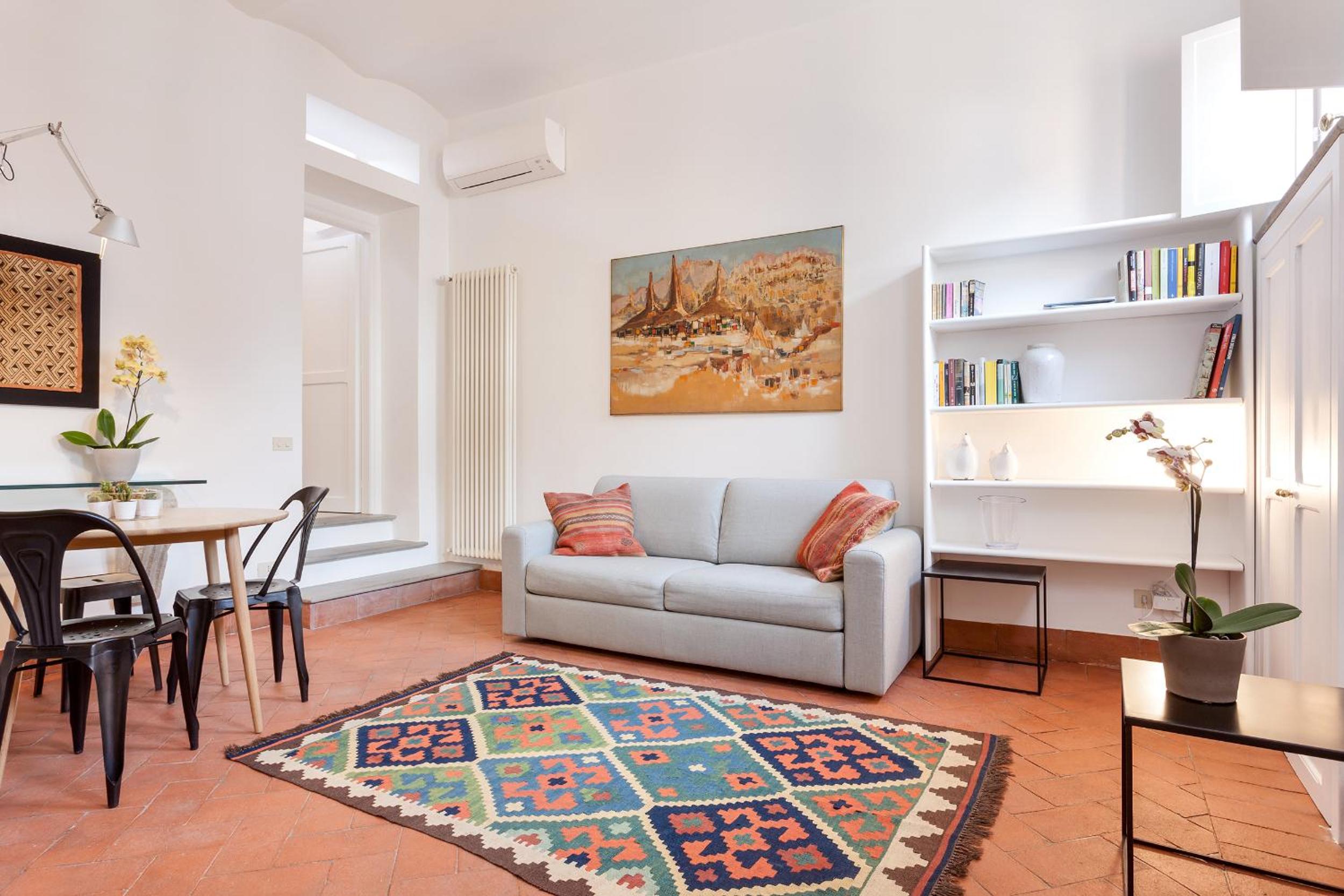 Rome as you feel - Baullari with terrace