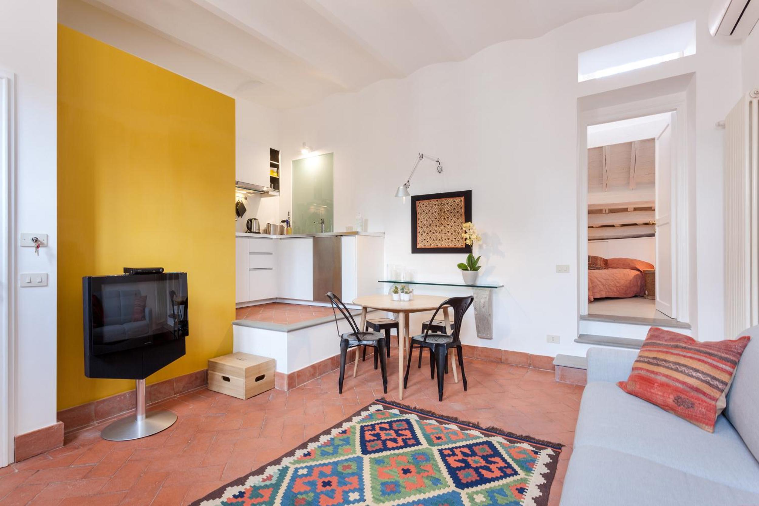 Rome as you feel - Baullari with terrace