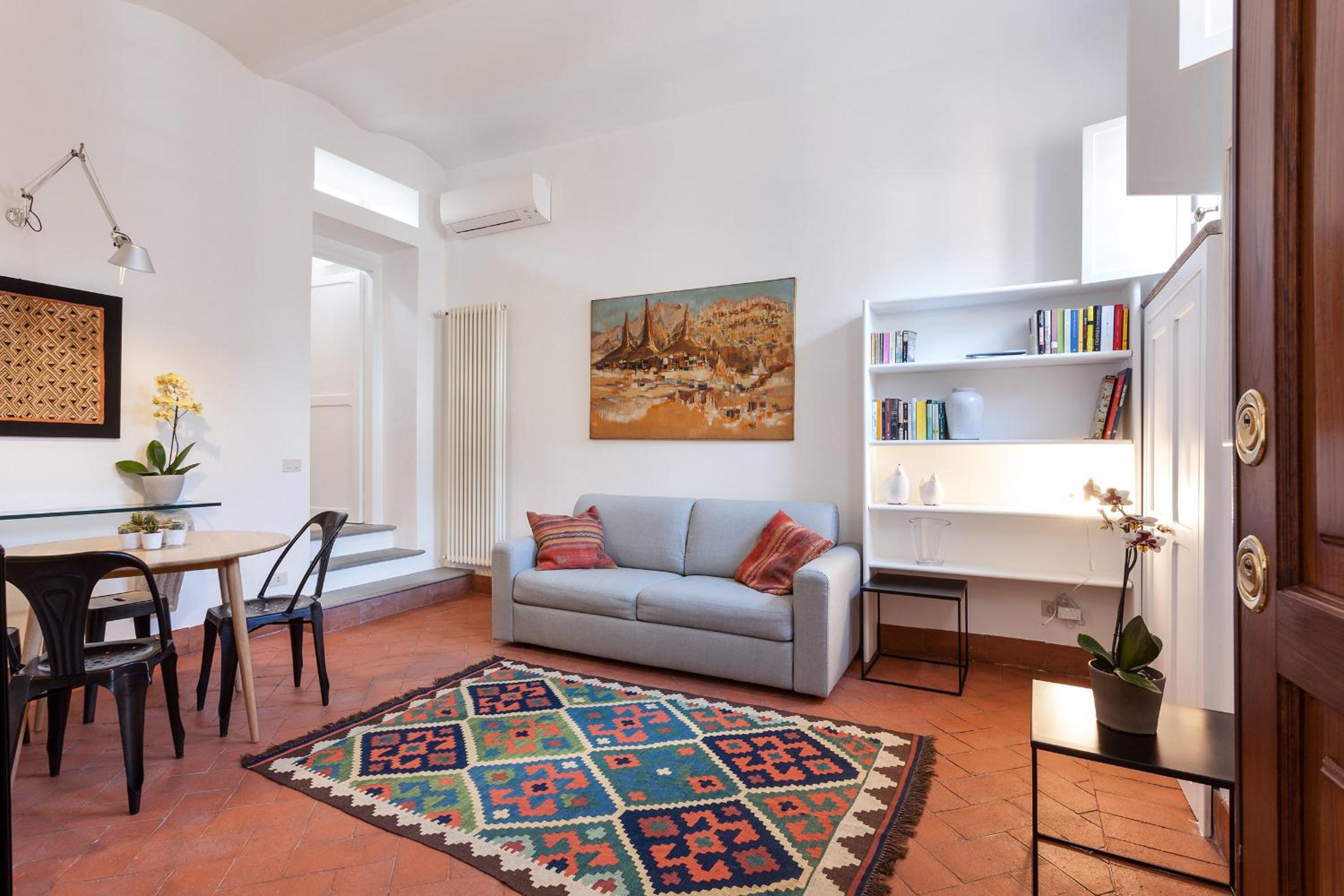 Rome as you feel - Baullari with terrace
