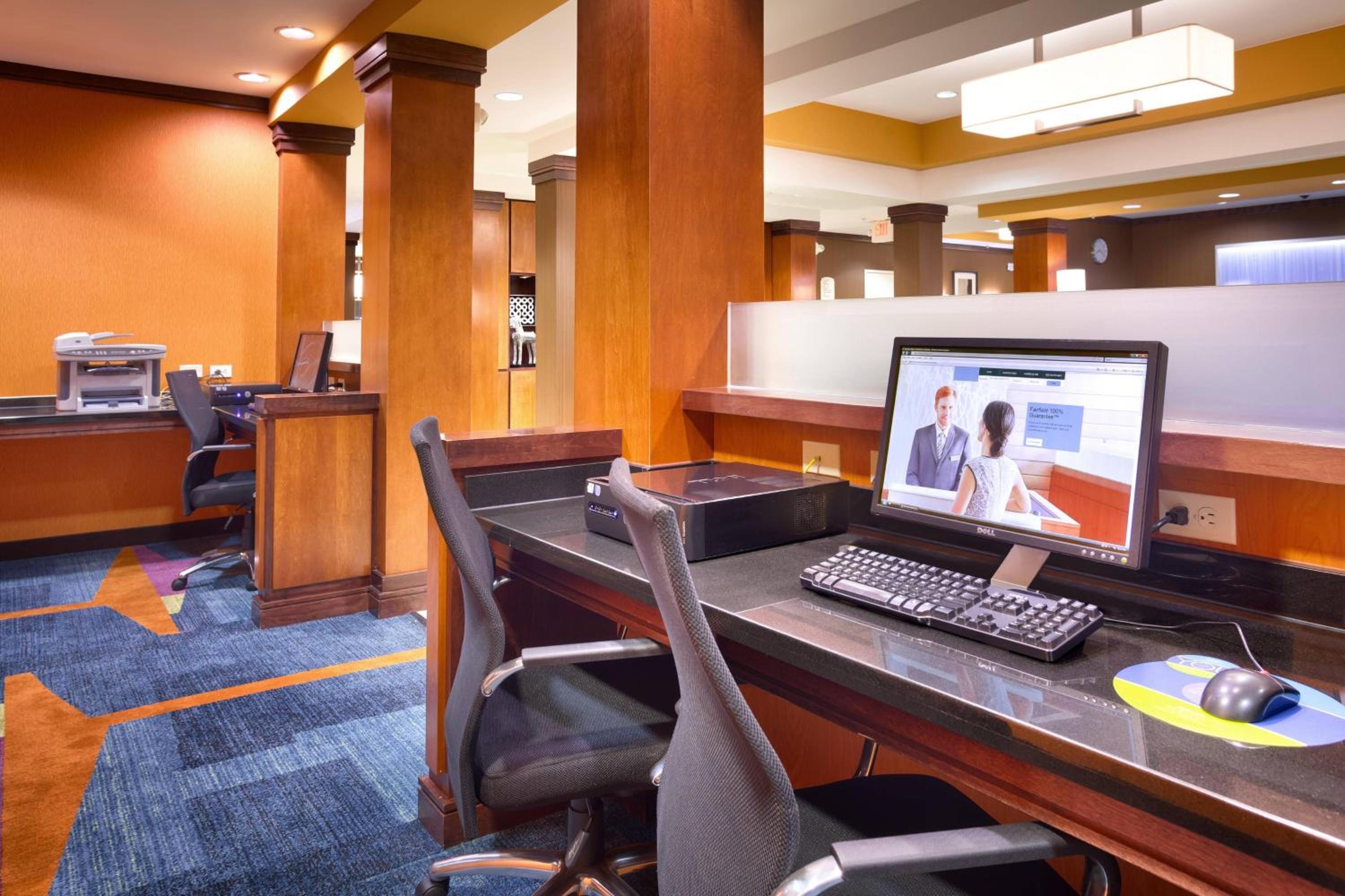Gillette Vacations - Fairfield Inn  Suites by Marriott Gillette - Property Image 8