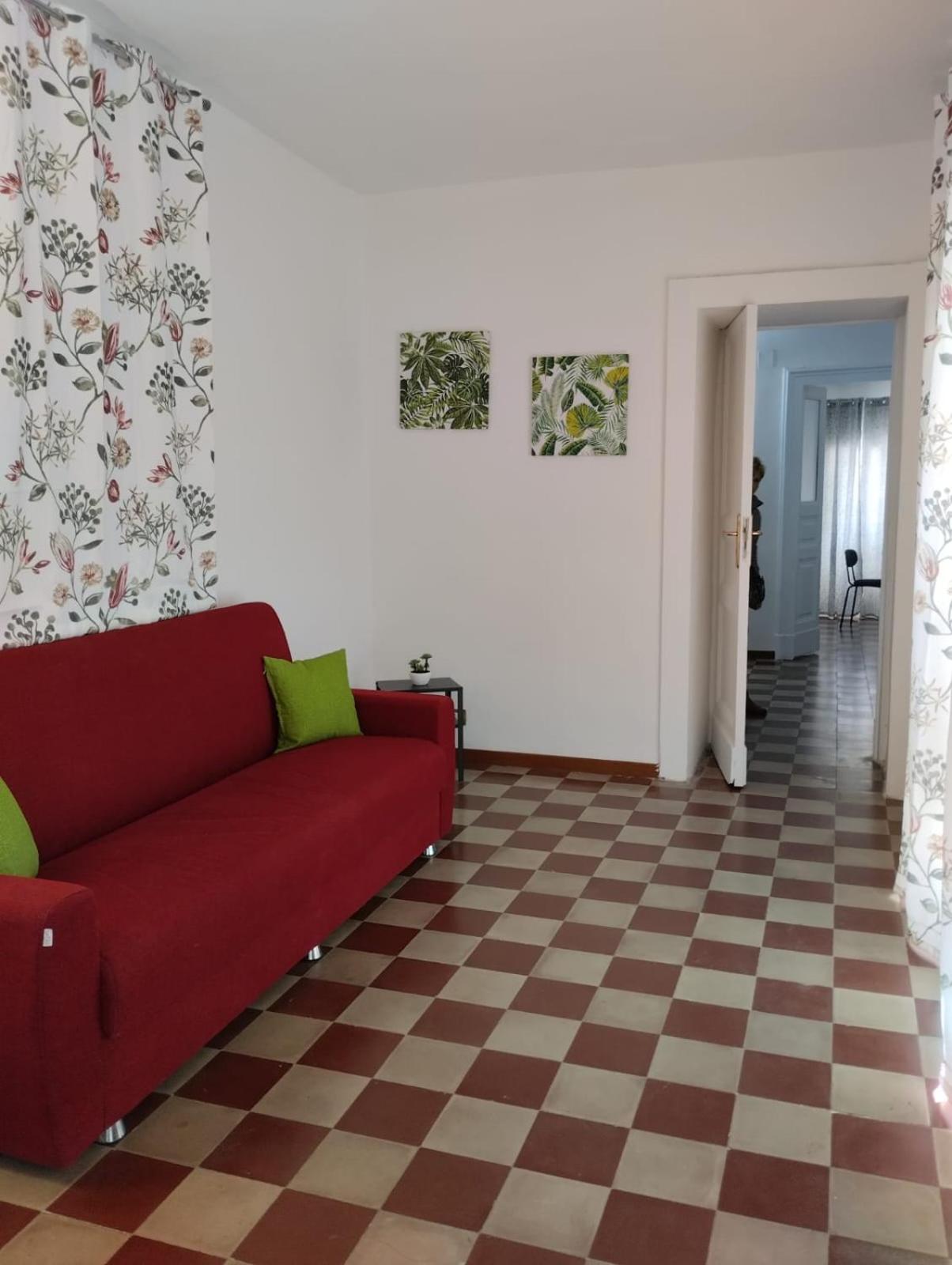 Manzoni 81 Apartment view 5