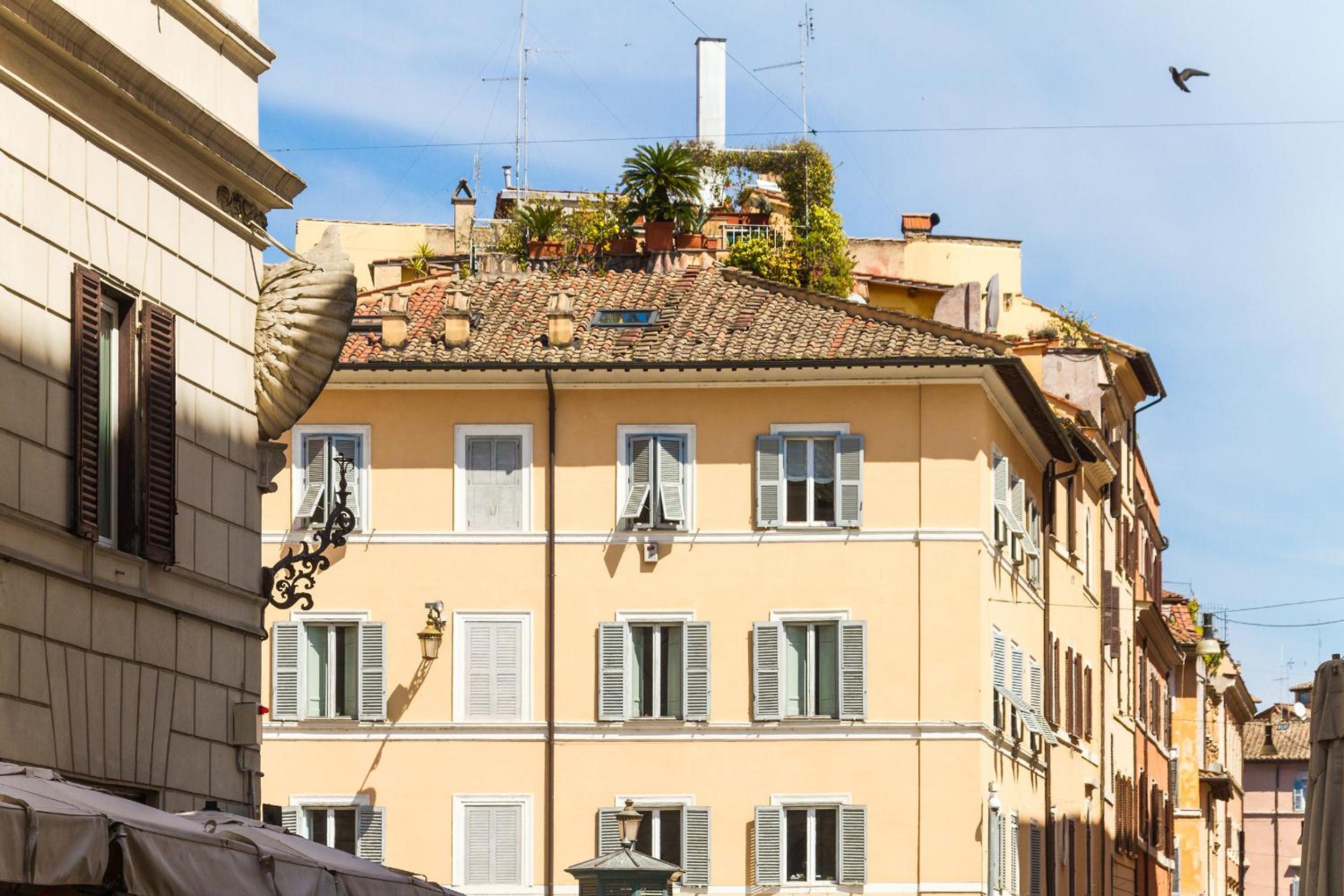 Rome as you feel - Baullari with terrace
