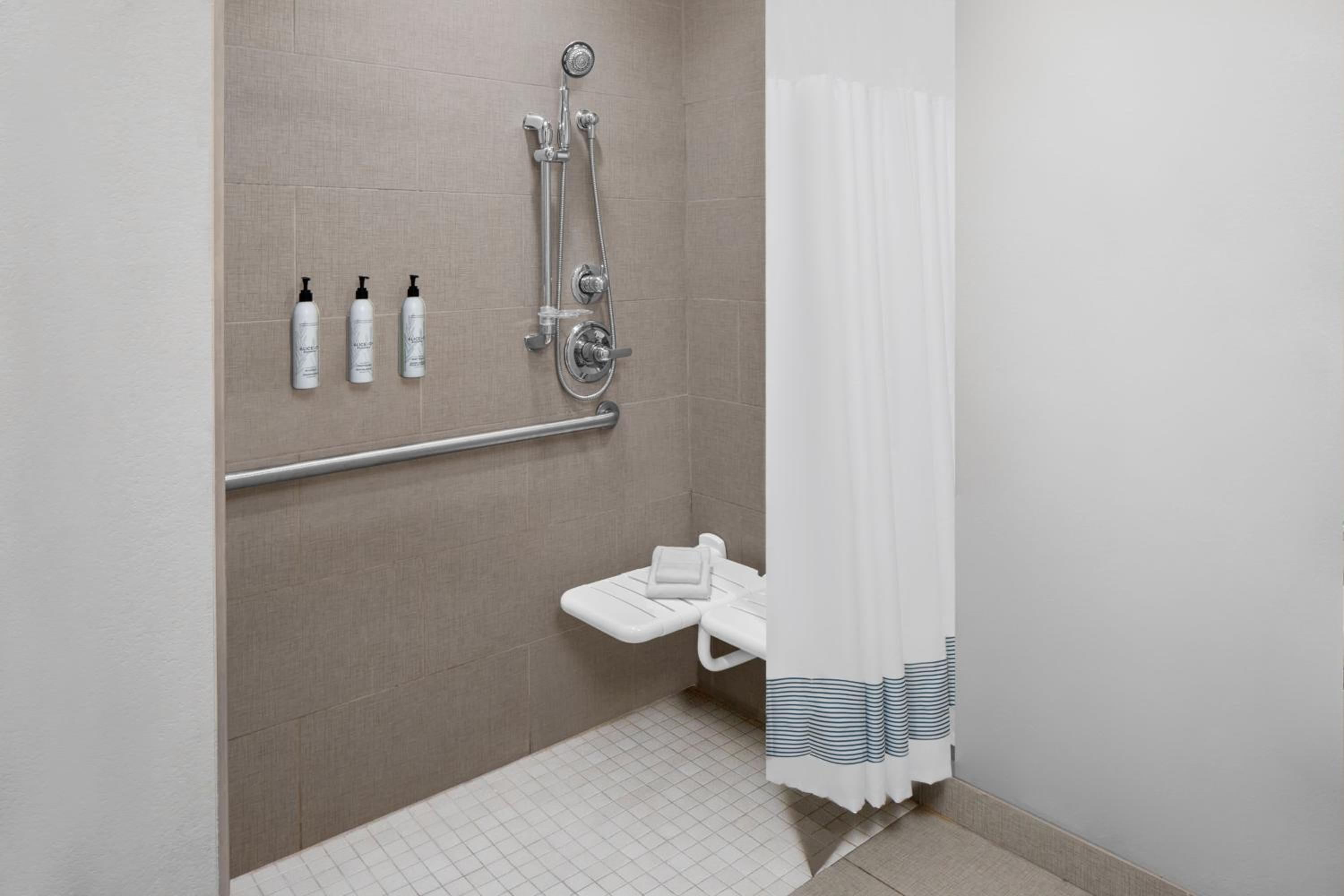 Big Spring Vacations - TownePlace Suites by Marriott Big Spring - Property Image 6