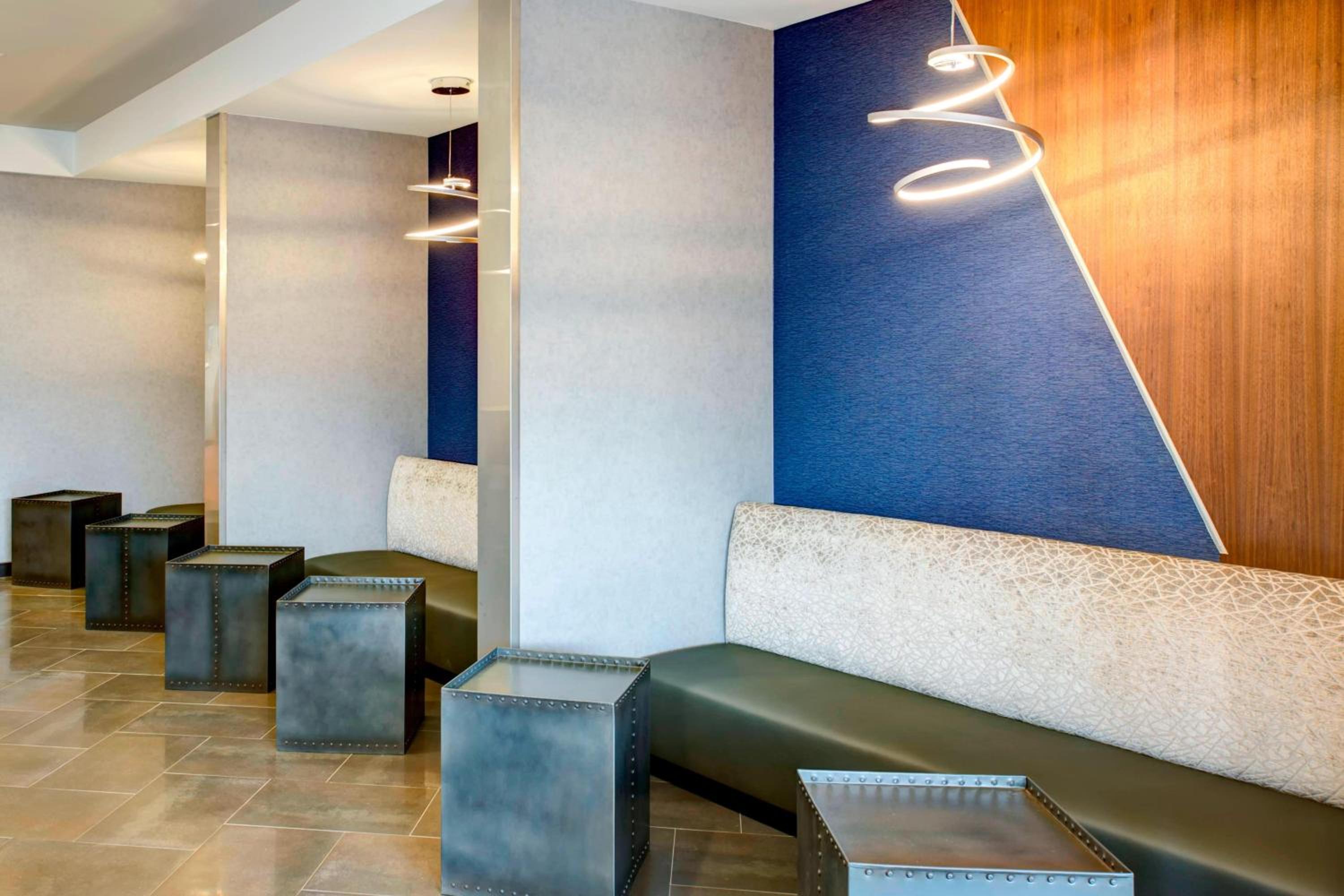 Big Spring Vacations - TownePlace Suites by Marriott Big Spring - Property Image 2