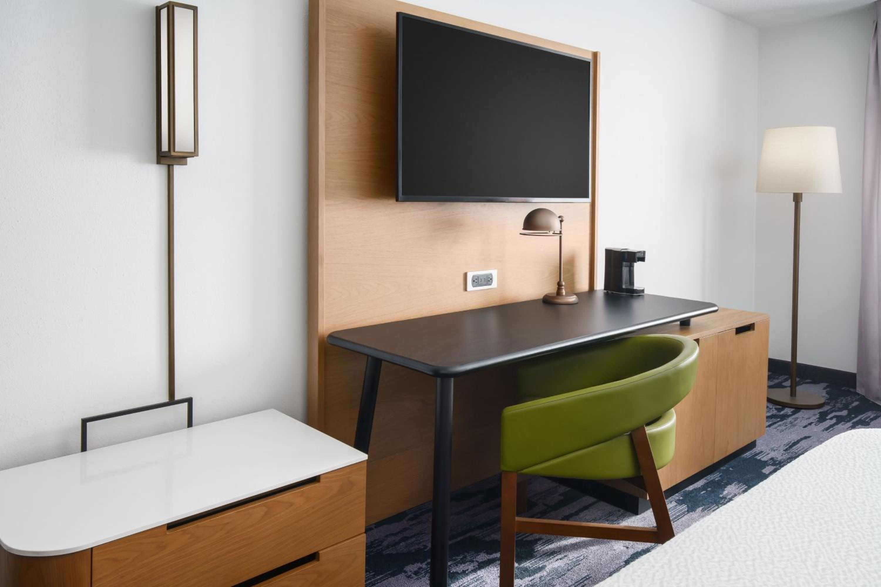 Joliet Vacations - Fairfield Inn by Marriott Joliet South - Property Image 8