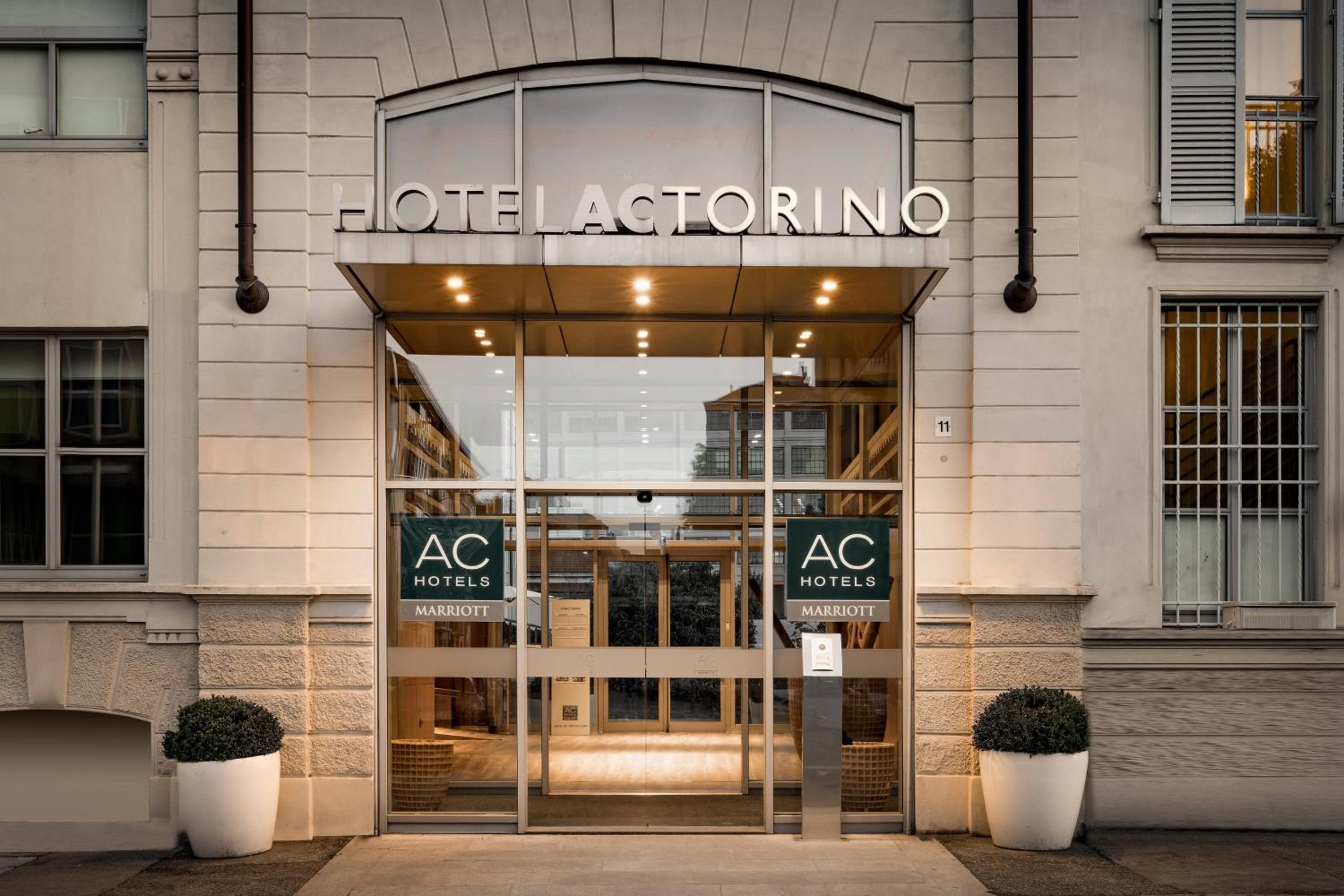 AC Hotel Torino by Marriott-2