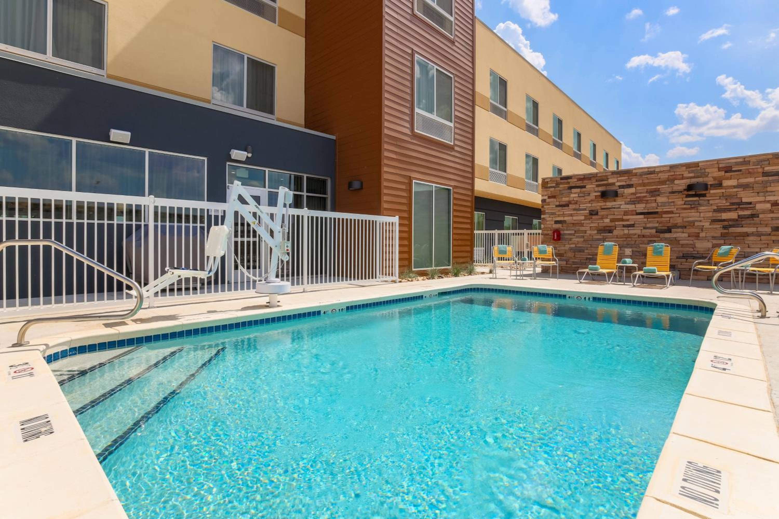 Fairfield Inn & Suites by Marriott Cotulla
