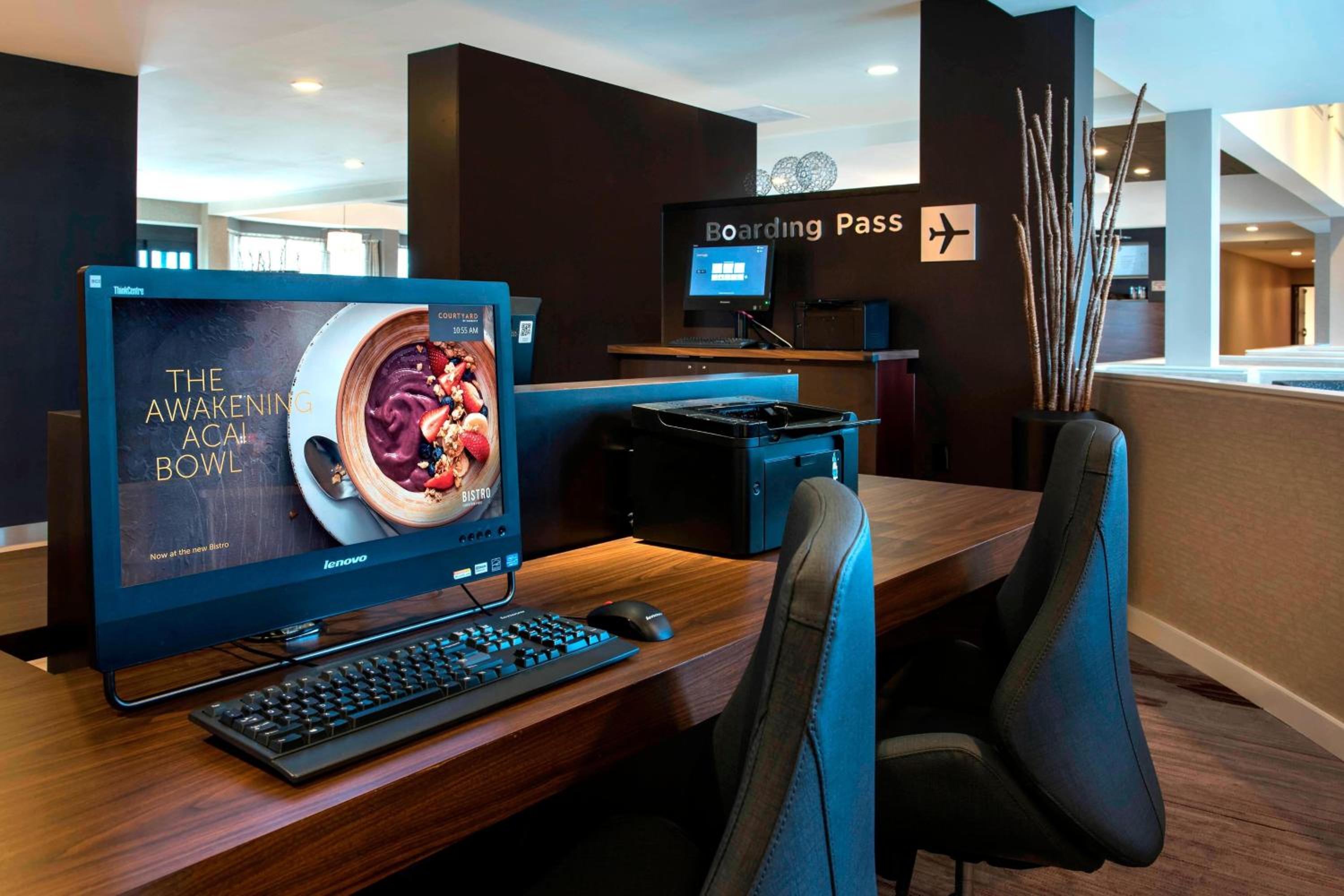 Poughkeepsie Vacations - Courtyard by Marriott Poughkeepsie - Property Image 9