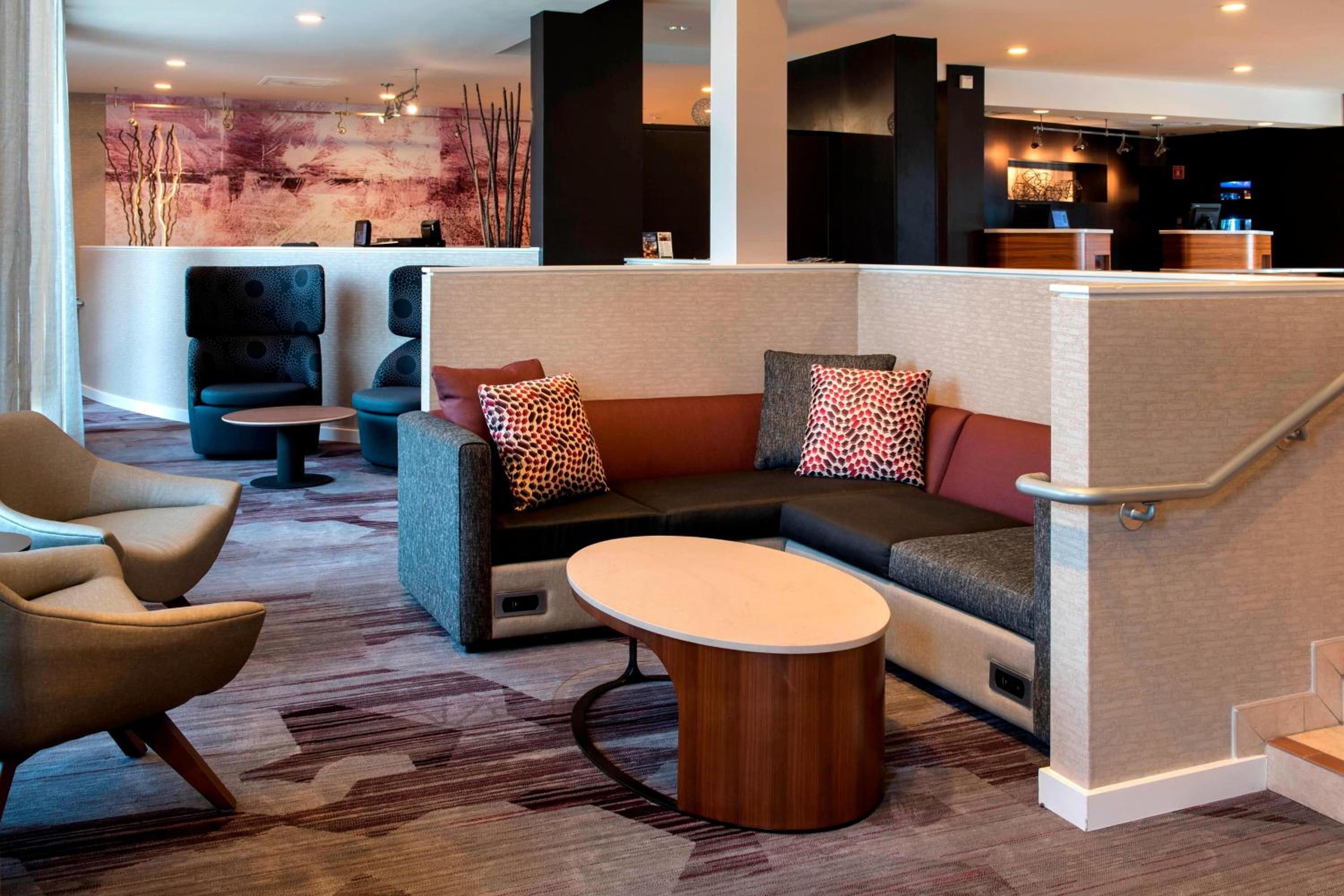 Poughkeepsie Vacations - Courtyard by Marriott Poughkeepsie - Property Image 21