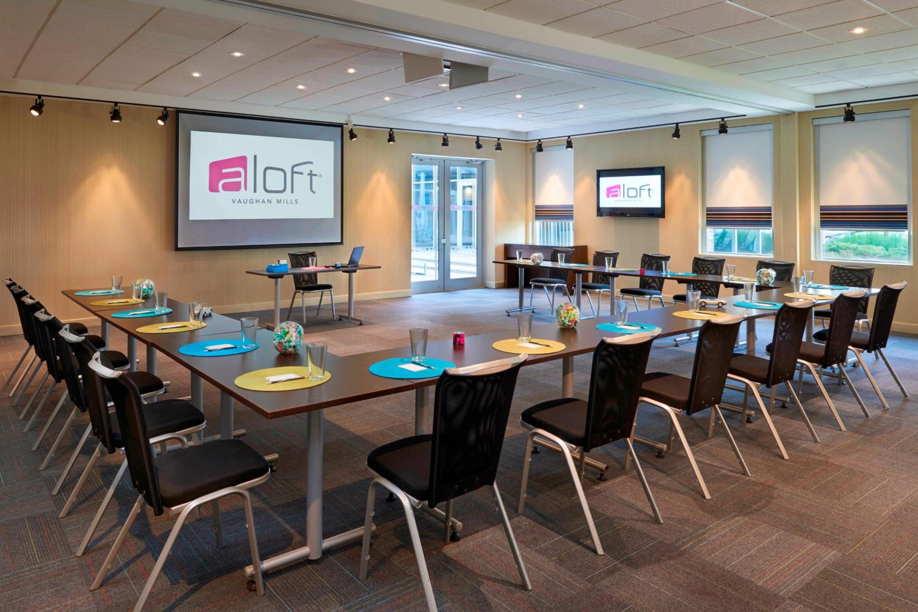Aloft Vaughan Mills - Property Image 12