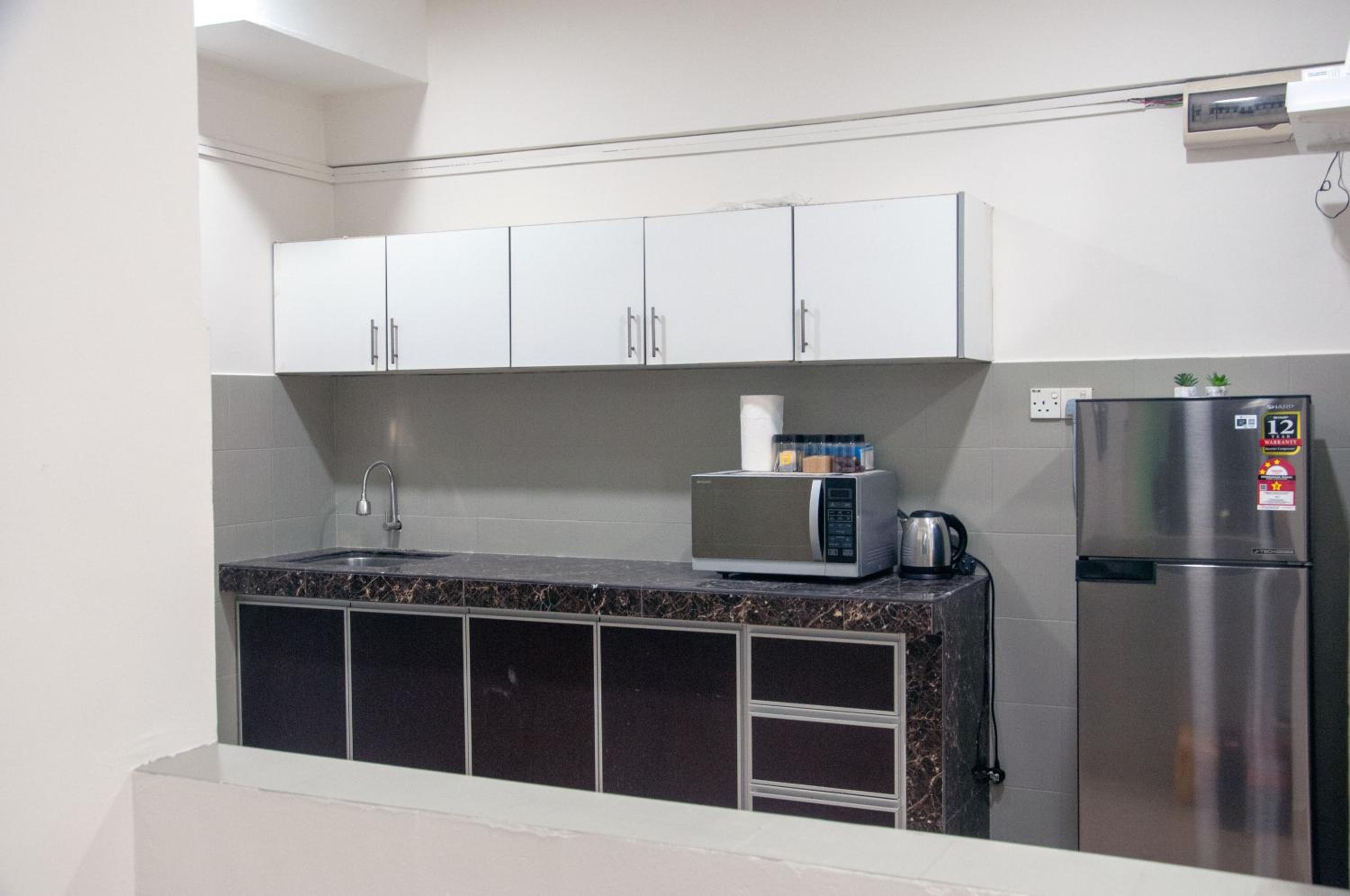 Five H Family Service Apartment photo 5
