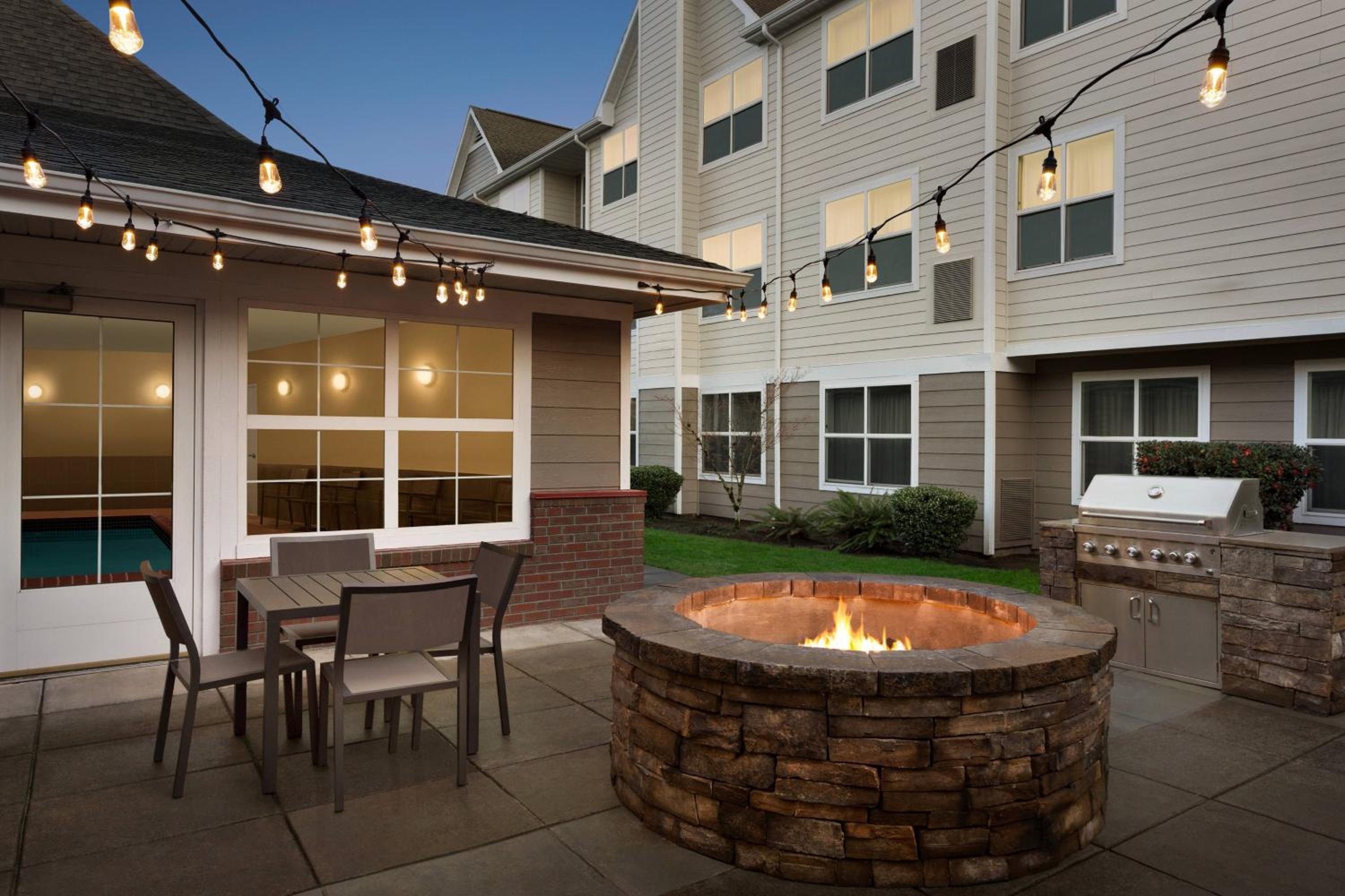 Albany Vacations - Residence Inn Salem - Property Image 4