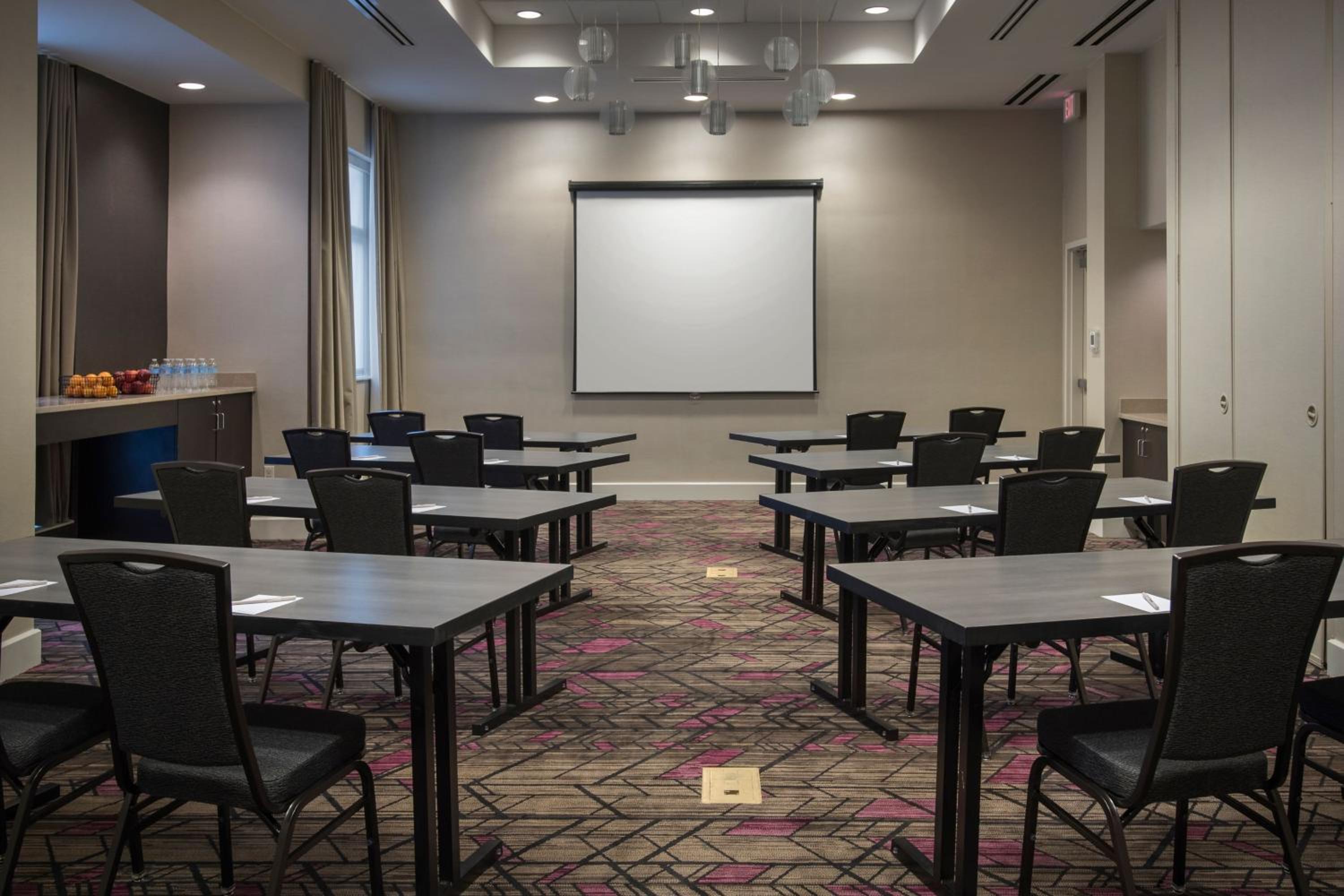 Residence Inn by Marriott Fairfax City - Property Image 3