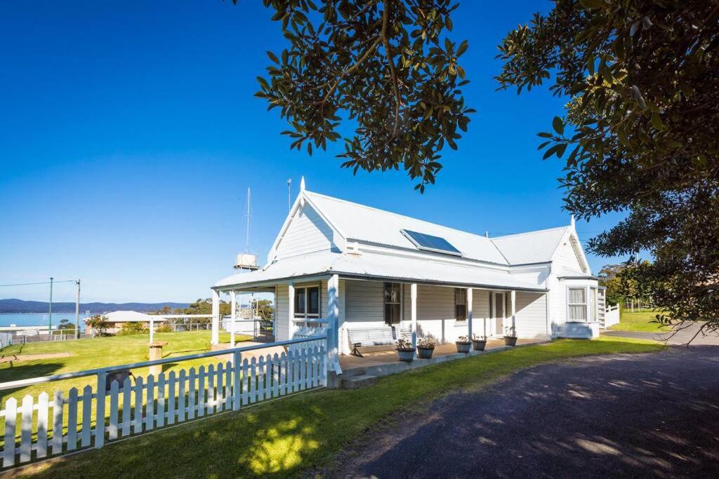Dar-el -Great Old World Charm, pet friendly home!