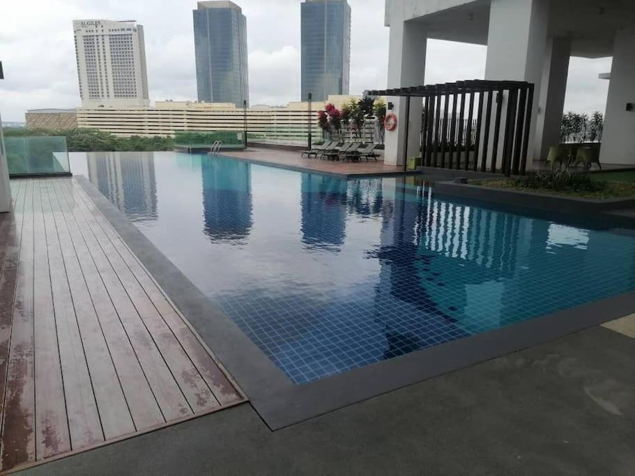 Gathering House Mosaic Midvalley 2BR 1K4Q 7-13px