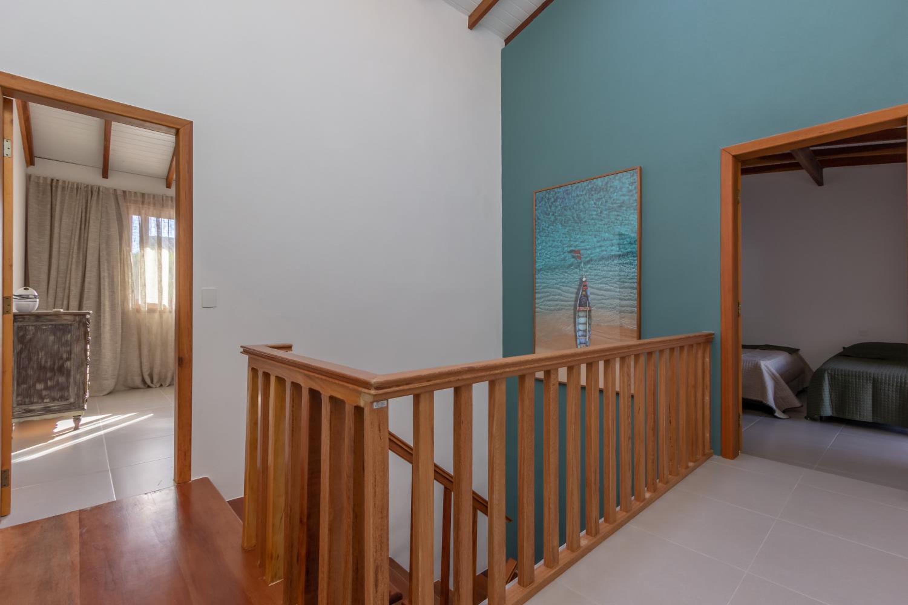 Chez Marguera em Juquehy - Luxo com muito espaço, conforto e lazer - incluso roupas de cama e banho, diarista, serviço praia, piscina aquecida, maquina gel