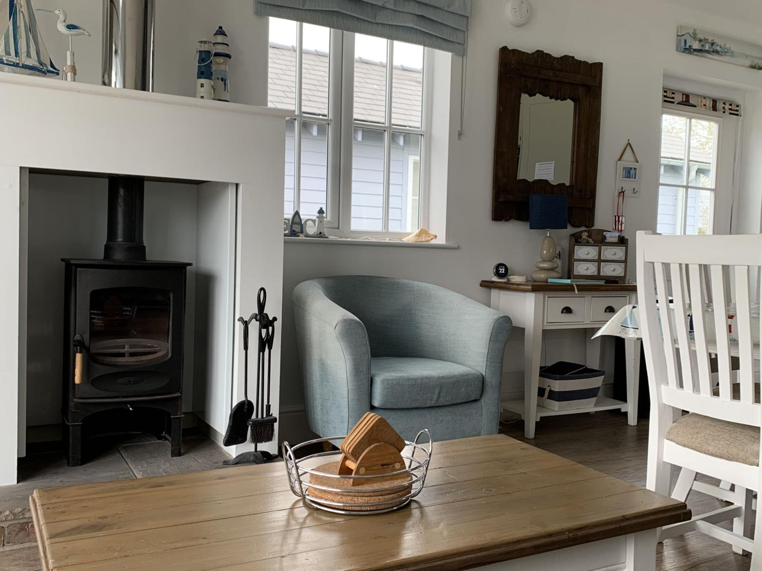Sea Urchins, The Bay, 2 bedrooms with ensuites, parking for 2 cars, 2 dogs welcome view 3