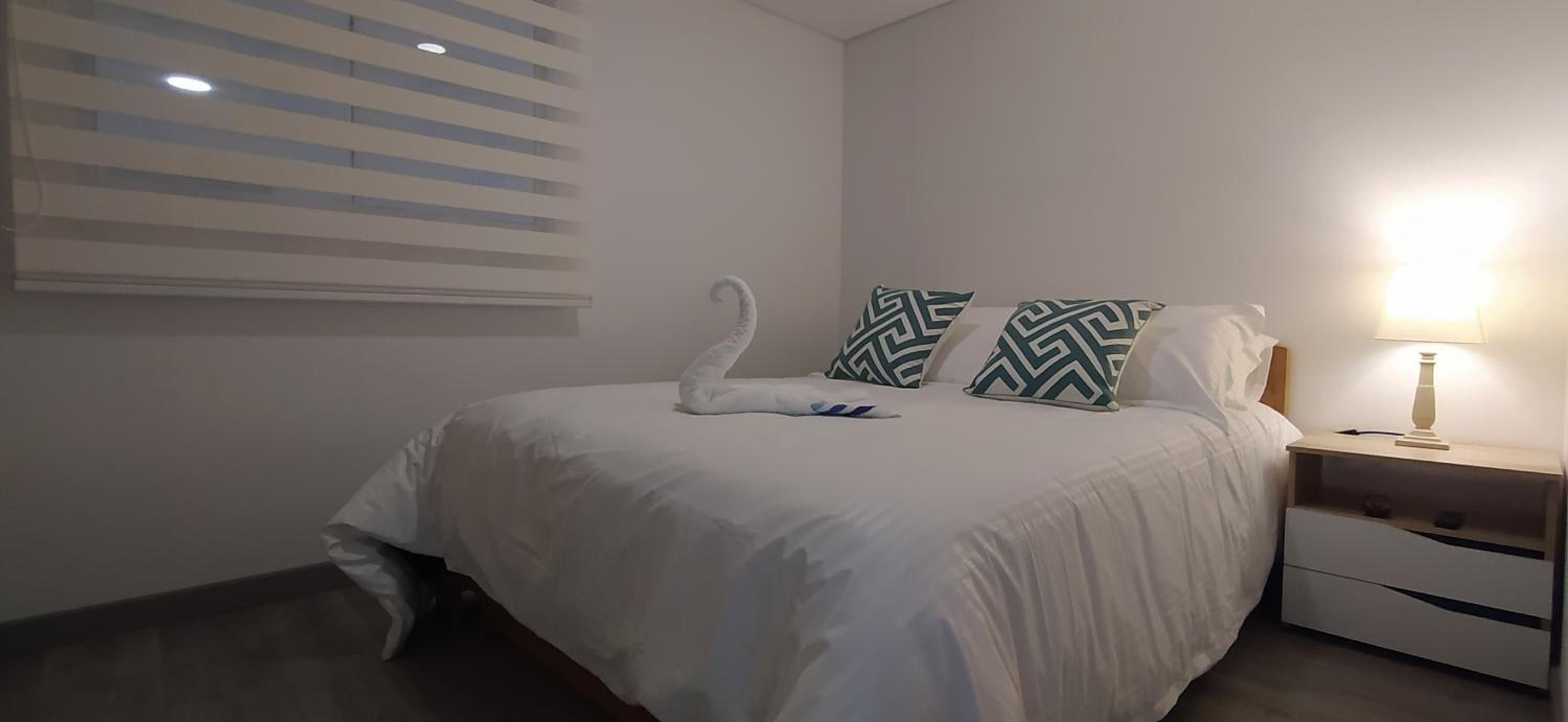 Amplio apartamento lujoso al lado del lago