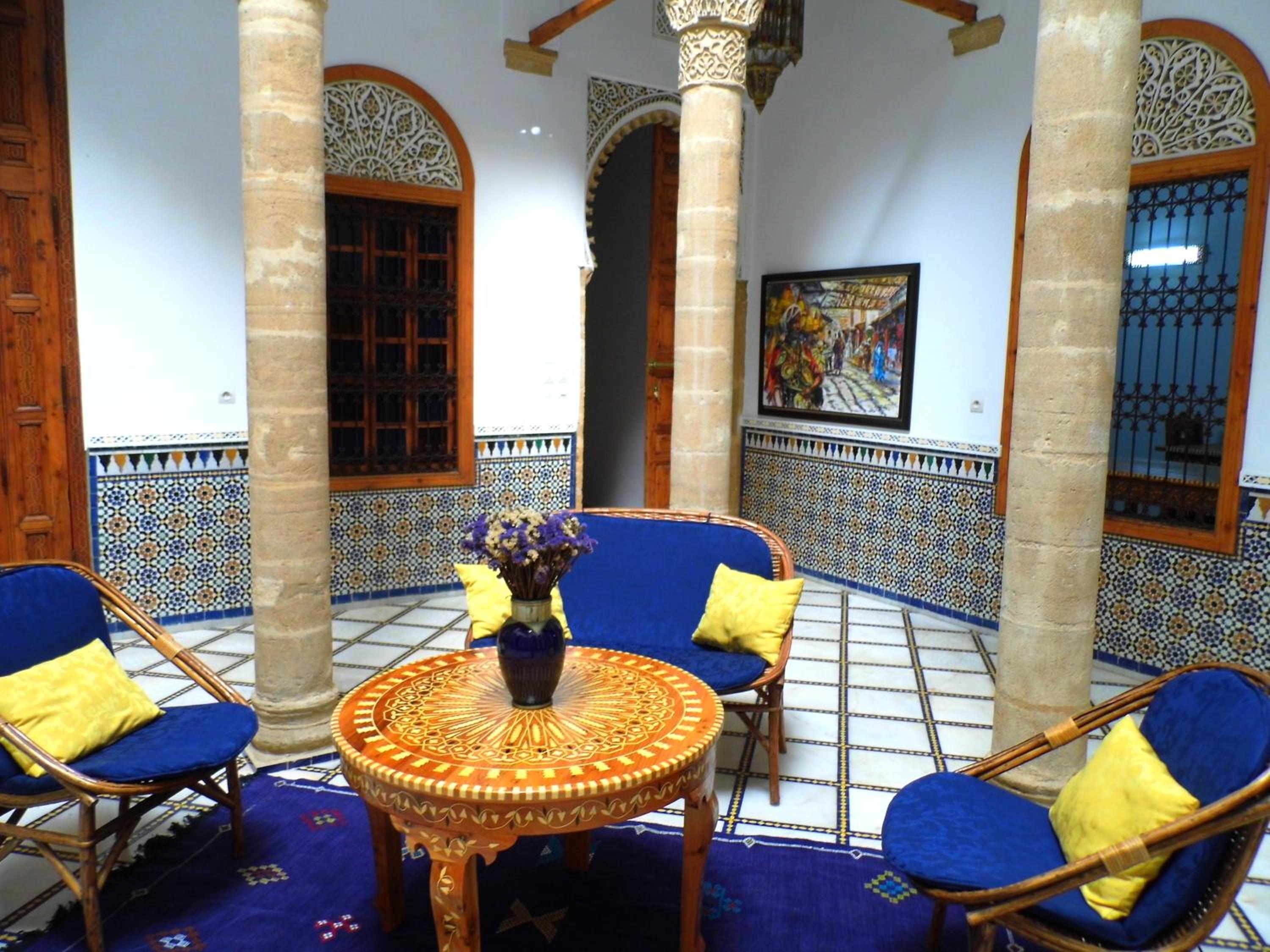 lounge
