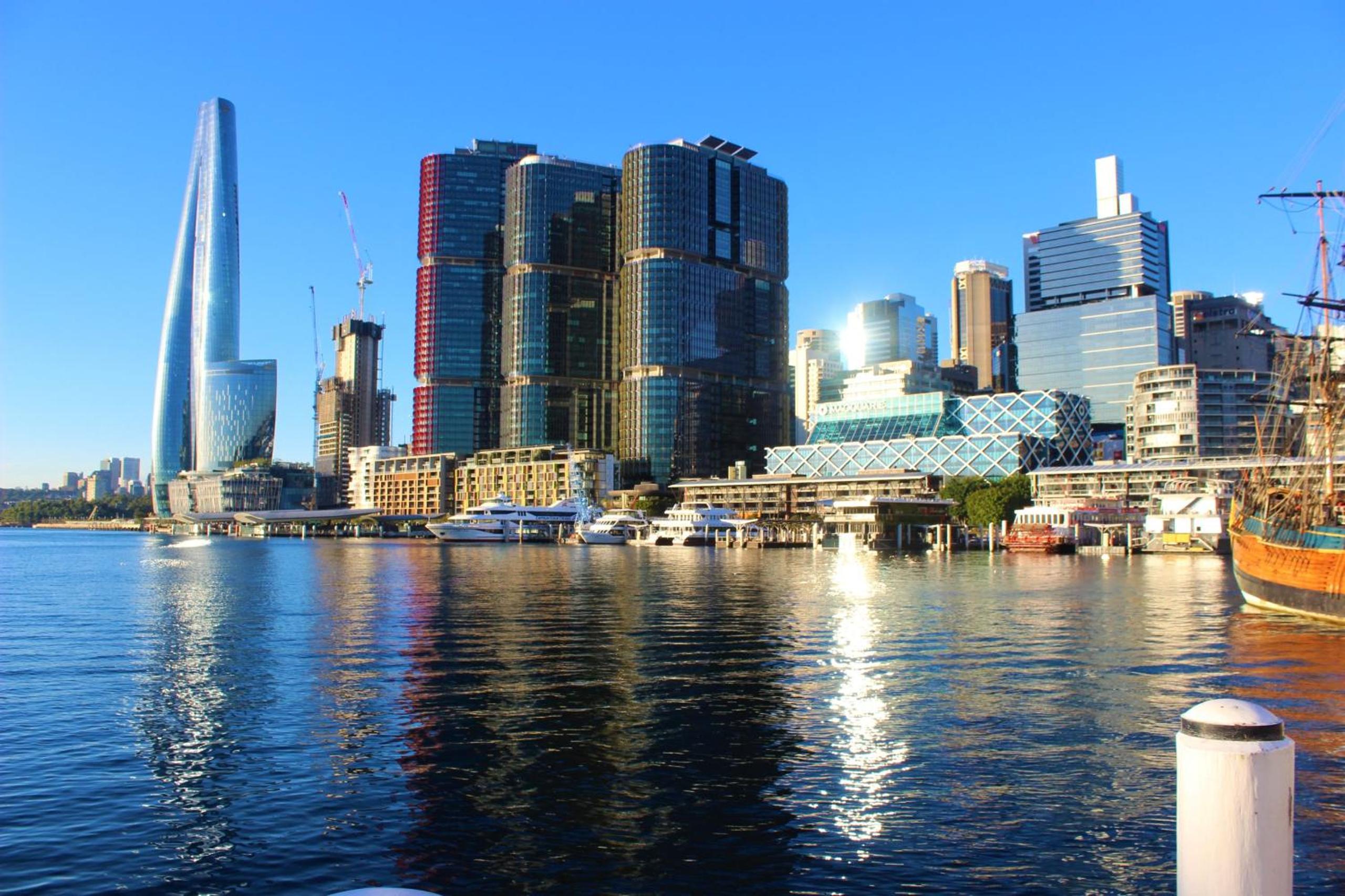 Spacious & Cosy 2 Bedroom Apartment in Darling Harbour