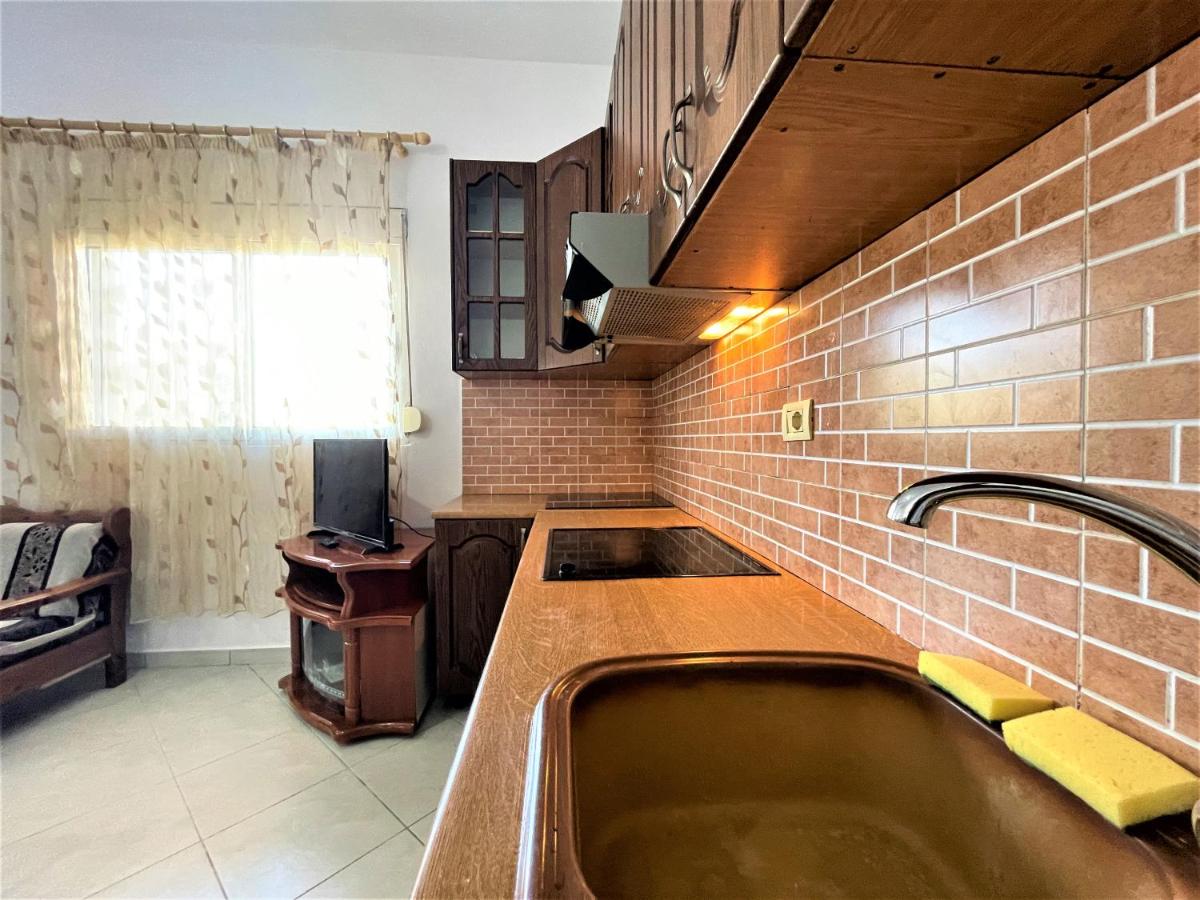 Villa Iremia Apartments