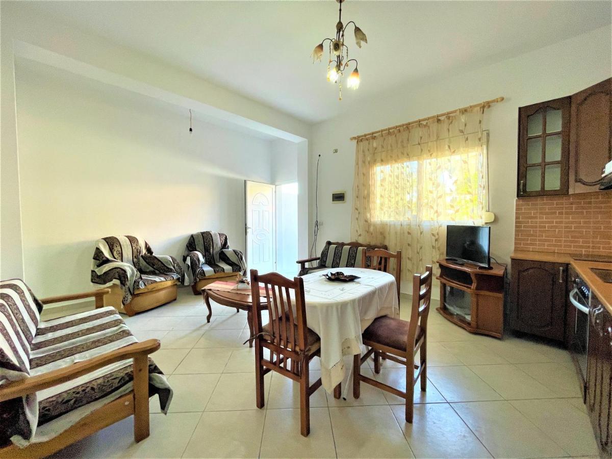 Villa Iremia Apartments