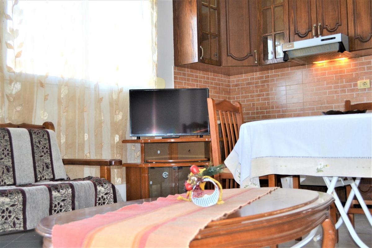 Villa Iremia Apartments