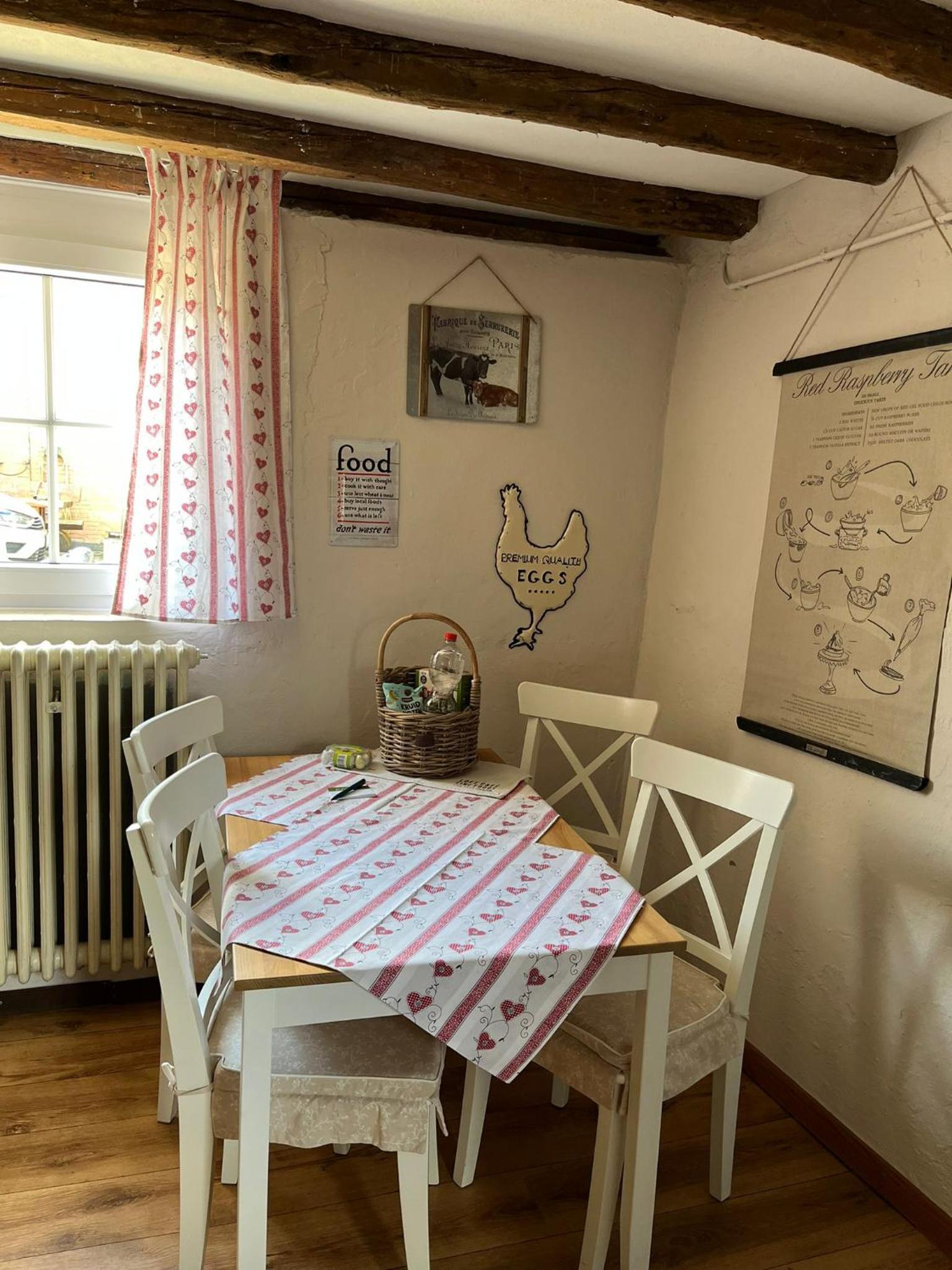 RLGuesthouses