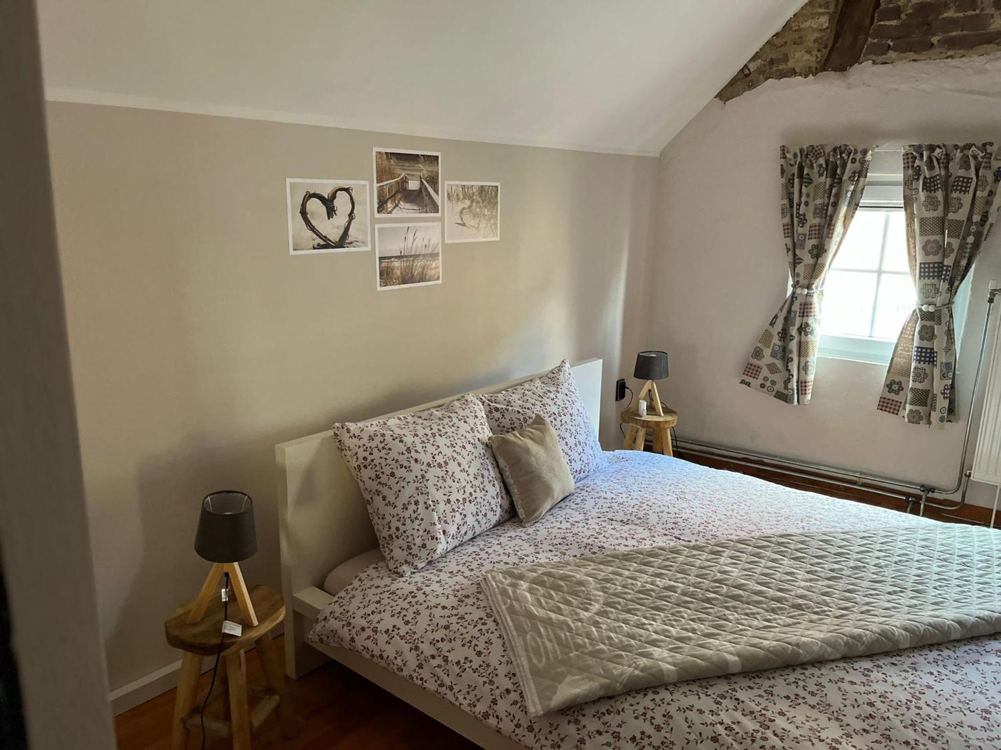 RLGuesthouses