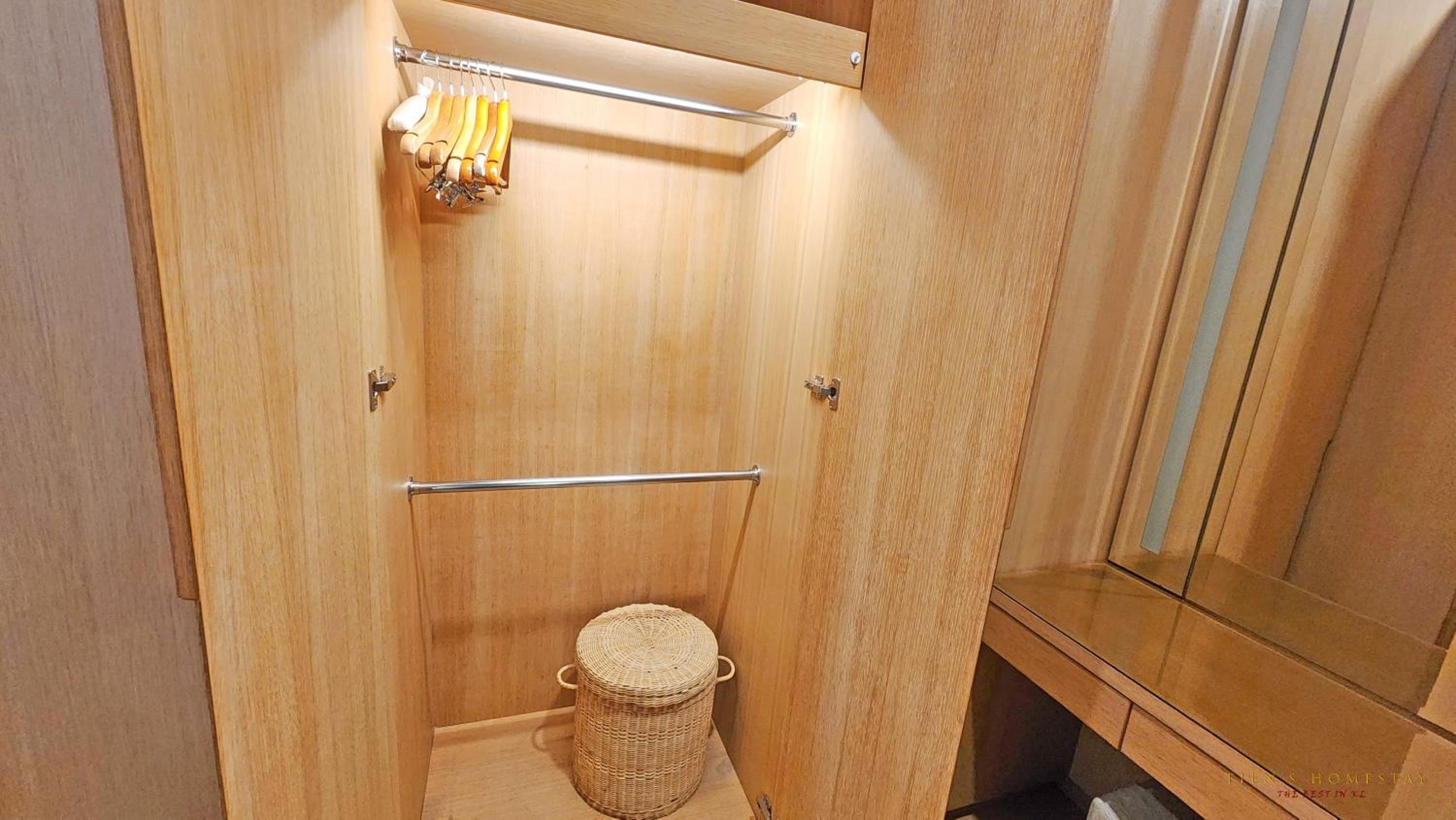 Luxurious stay in 188 Fraser Residence Suite