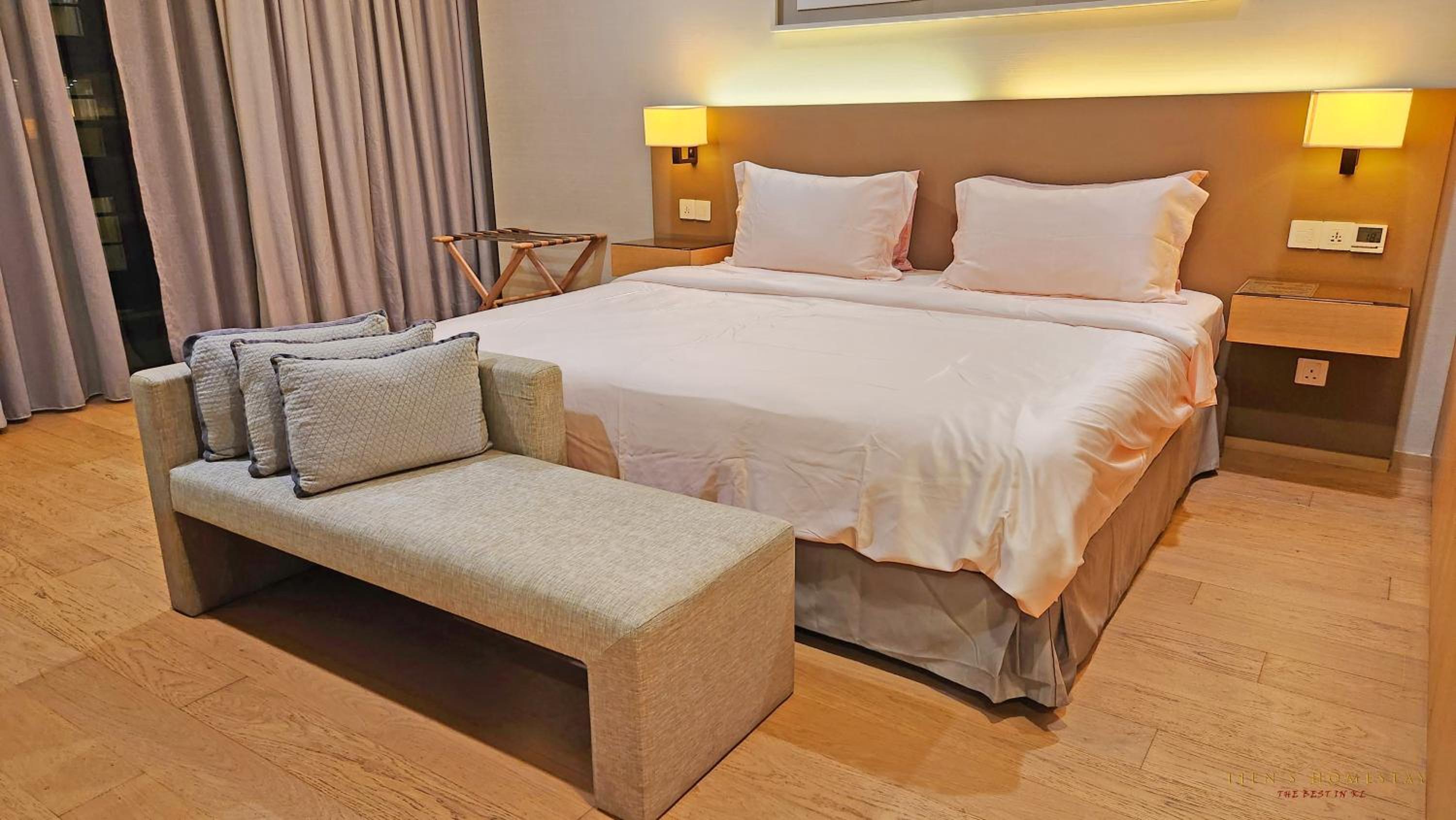 Luxurious stay in 188 Fraser Residence Suite