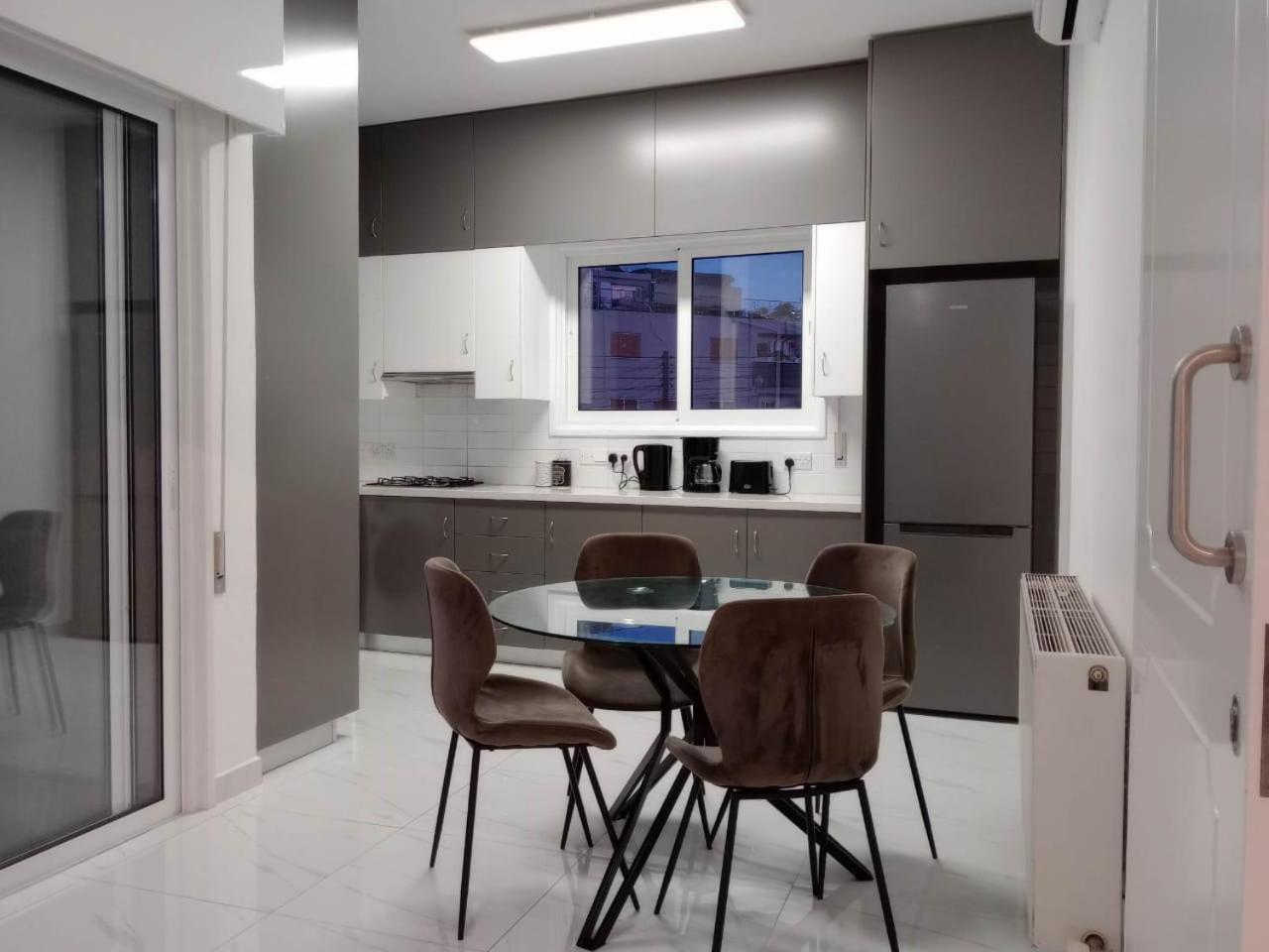 Zelea Deluxe Apartment (BREAKBOOKING CY)