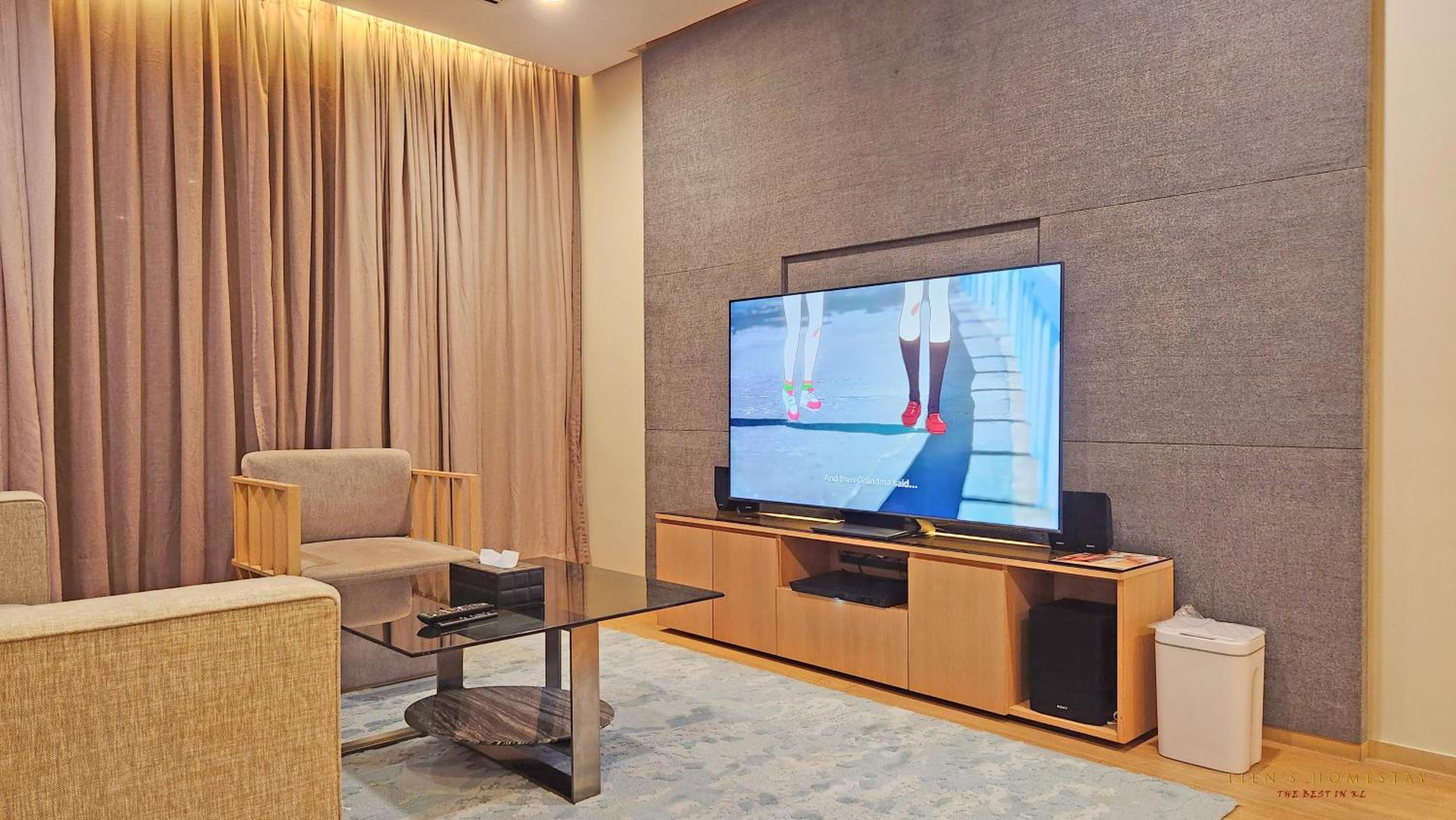 Luxurious stay in 188 Fraser Residence Suite