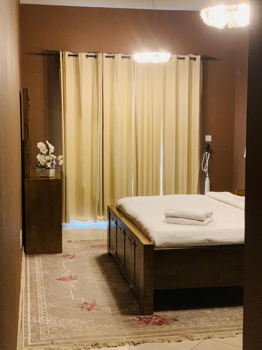 Hala Holiday Homes - Al Hamra Village, RAK