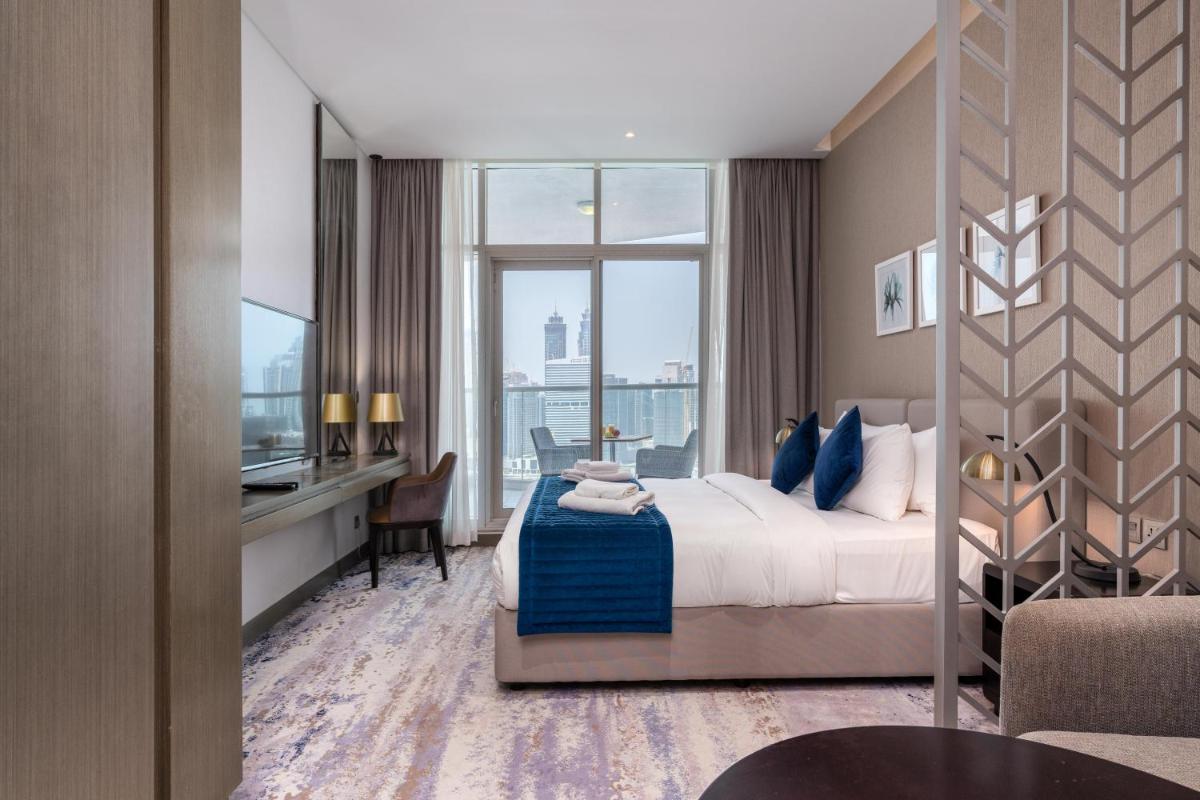 Vacay Lettings - Burj Khalifa & Canal view Studio at Damac Prive