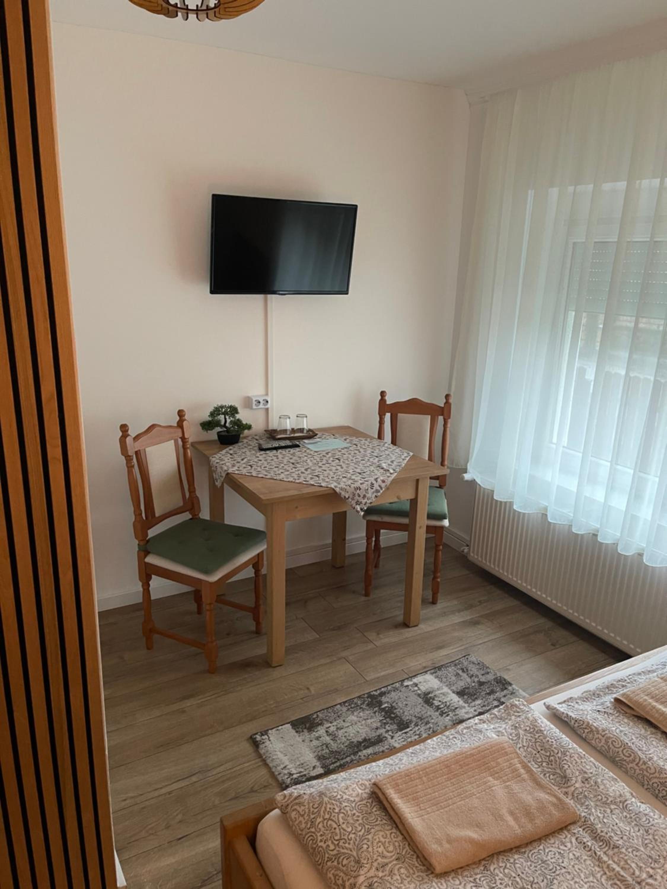 Airport Jazmin Guesthouse view 5
