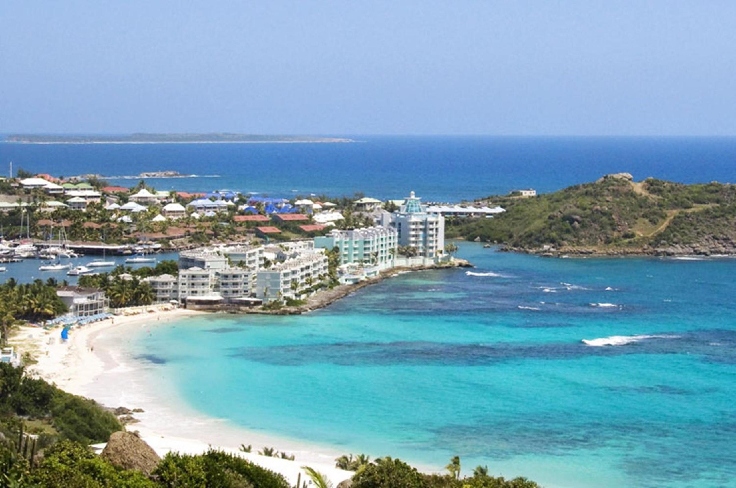 Oyster Bay Beach Resort - Photo 38