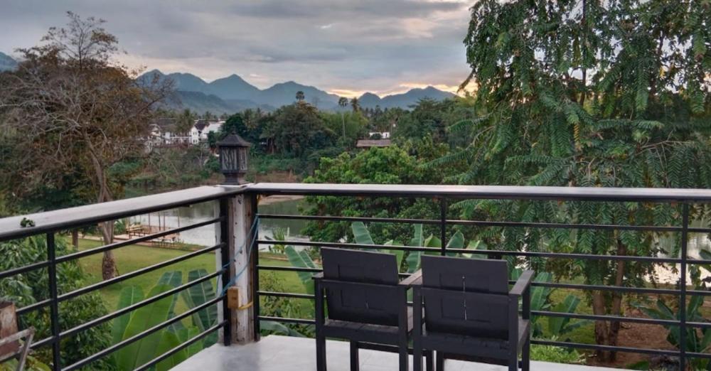 Meet sunset hostel Luangprabang