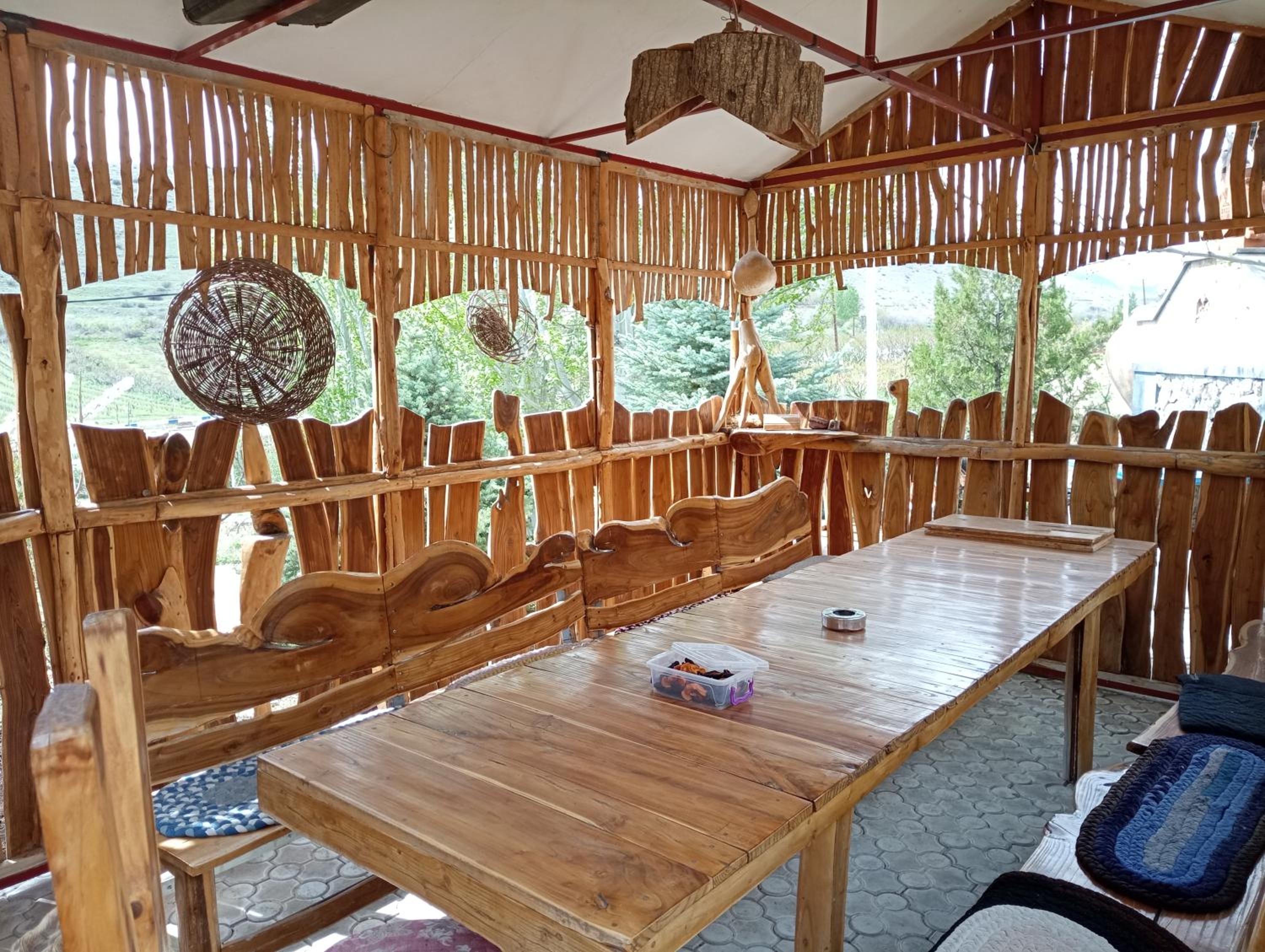 Luiza Guest House